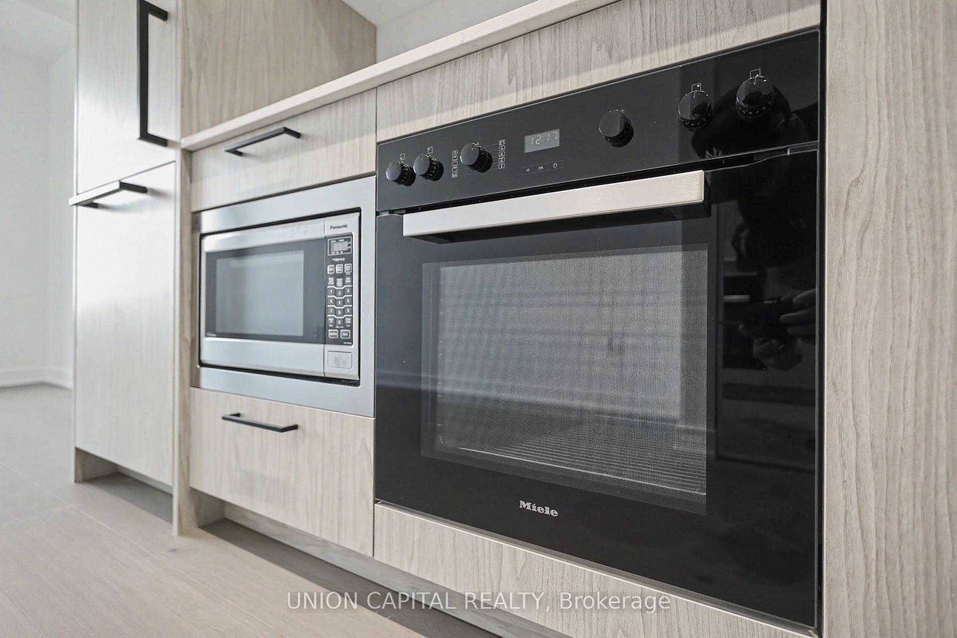 Photo 14 of Unit 1508, 91 Montclair Avenue, Toronto, Forest Hill South — HOMEH