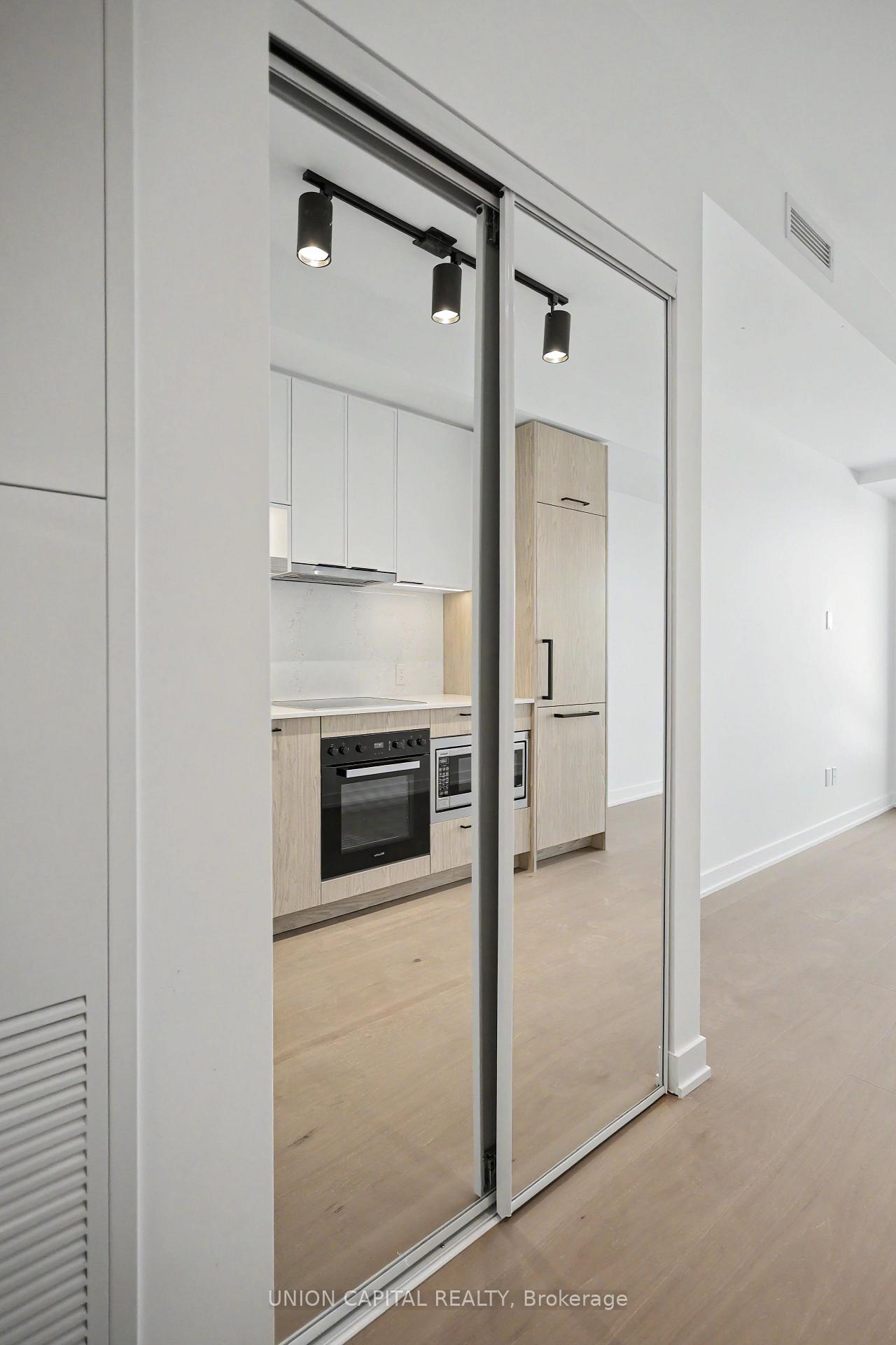 Photo 27 of Unit 1508, 91 Montclair Avenue, Toronto, Forest Hill South — HOMEH