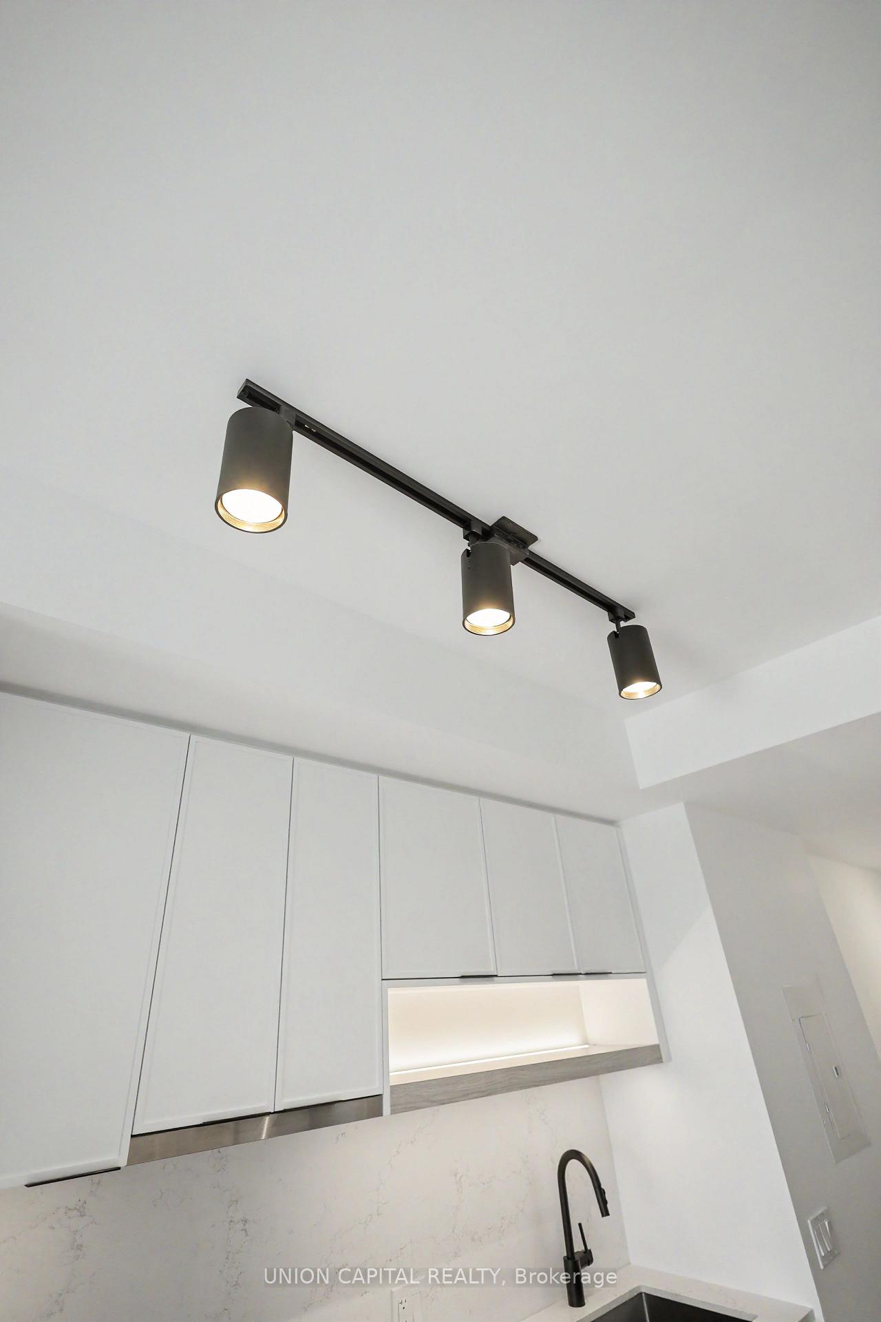 Photo 28 of Unit 1508, 91 Montclair Avenue, Toronto, Forest Hill South — HOMEH