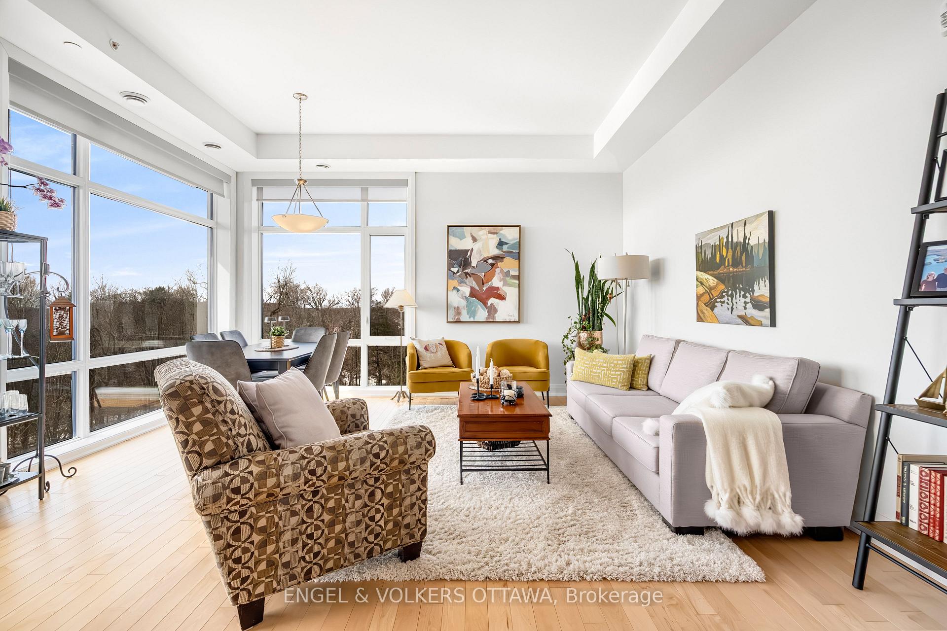 Photo 12 of Unit 402, 110 Cortile Private, Ottawa, Riverside South/Gloucester Glen — HOMEH