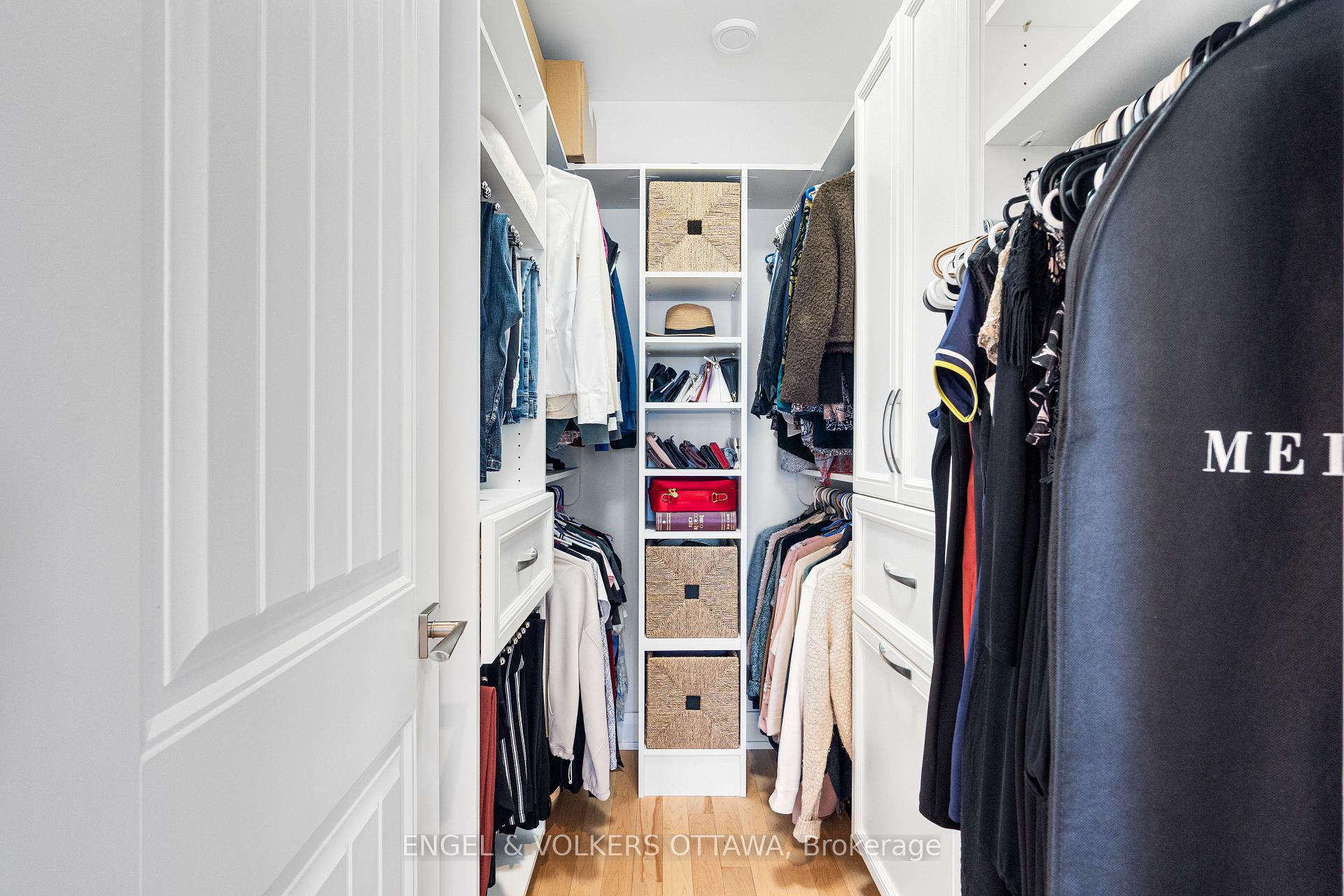 Photo 21 of Unit 402, 110 Cortile Private, Ottawa, Riverside South/Gloucester Glen — HOMEH