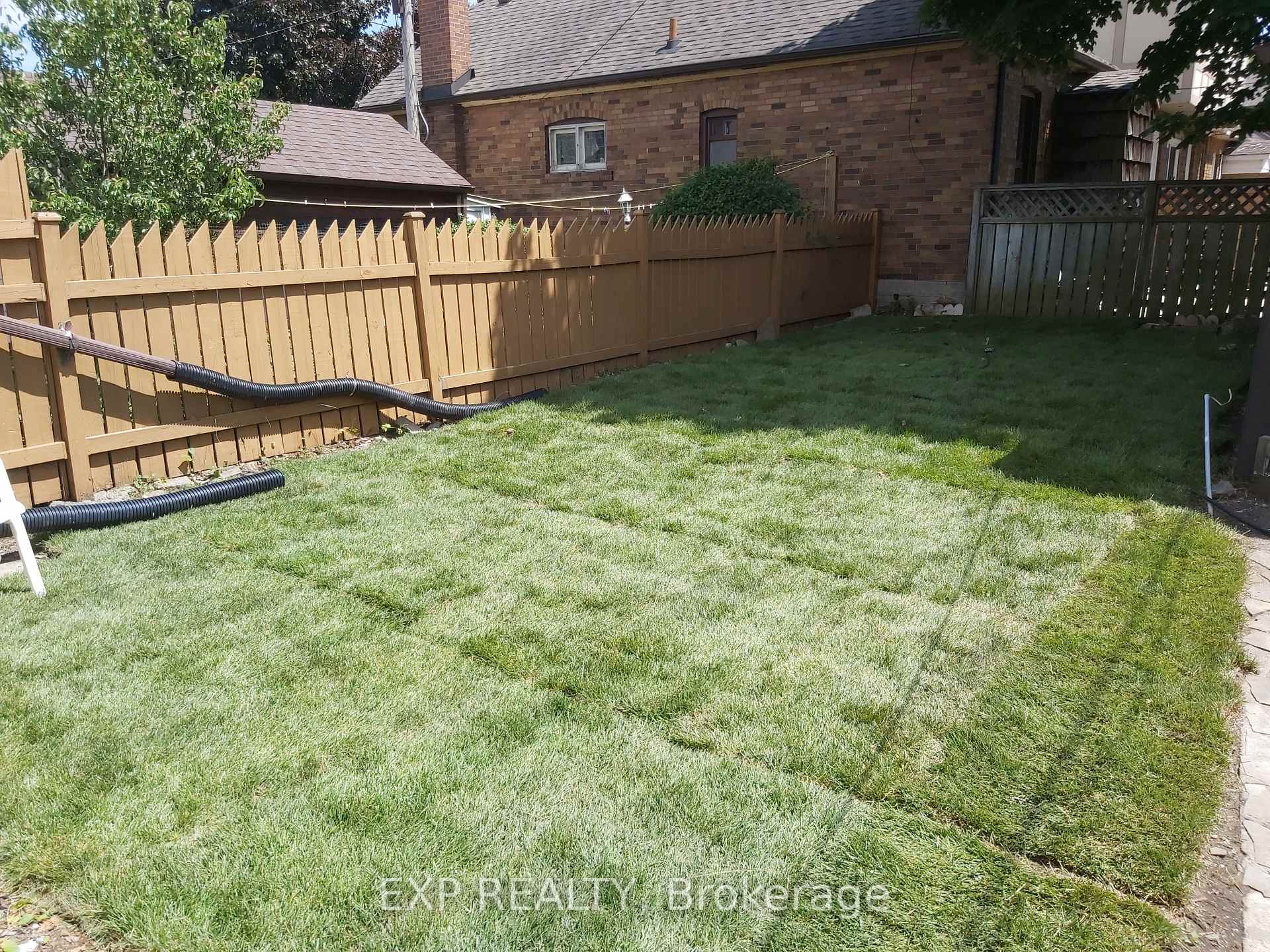 Photo 9 of Unit Bachelor, 169 O'Connor Drive, Toronto, East York — HOMEH