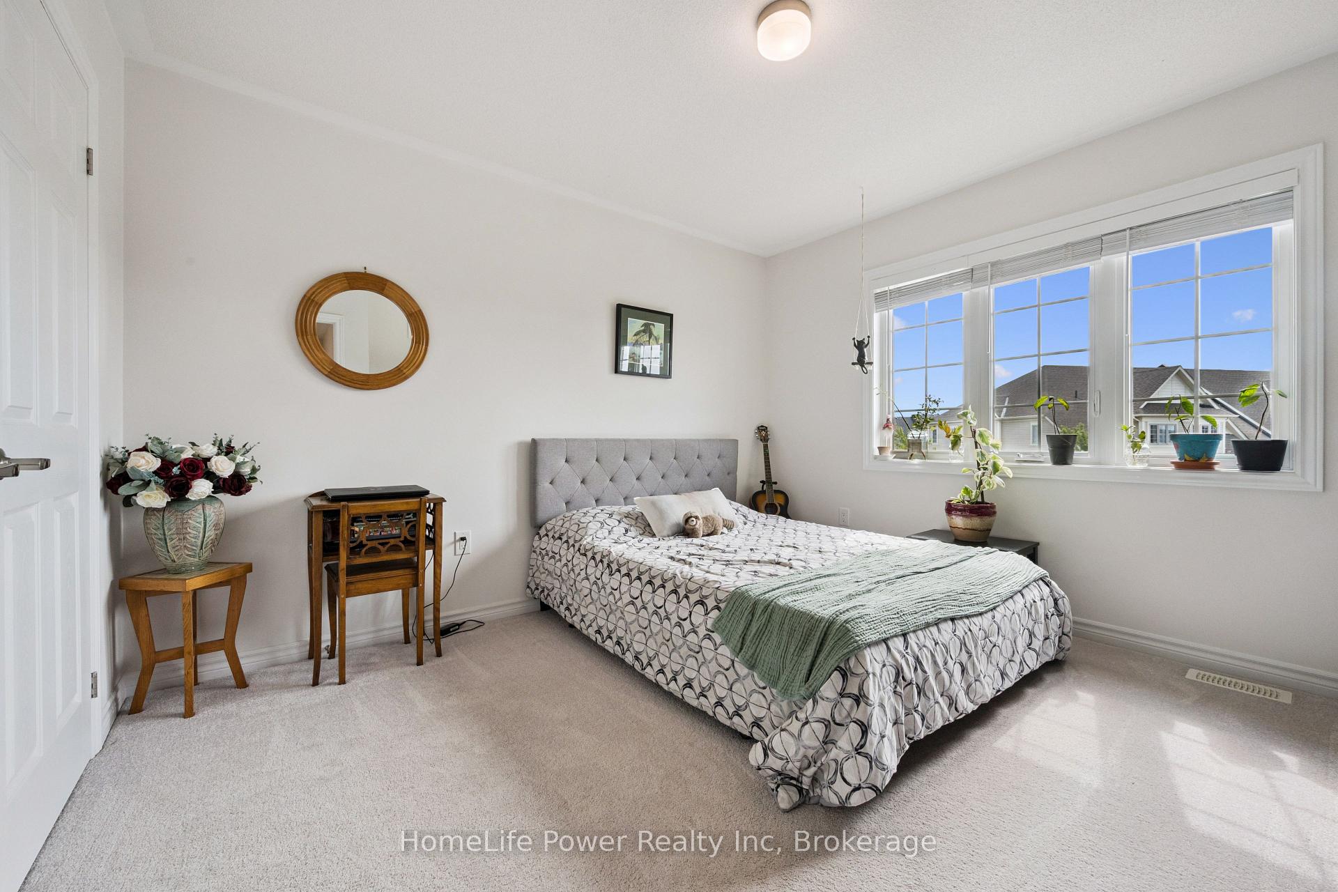 Photo 26 of 54 Elliot Avenue E, Centre Wellington, Fergus — HOMEH
