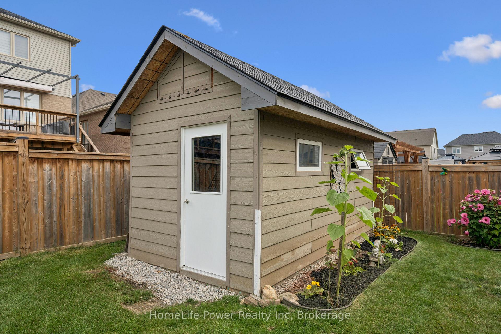 Photo 41 of 54 Elliot Avenue E, Centre Wellington, Fergus — HOMEH