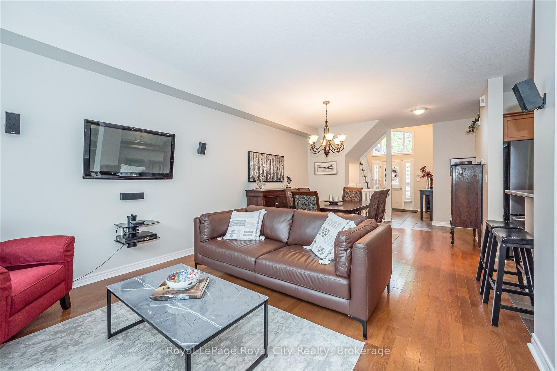 Photo 11 of Unit 10, 755 Willow Road, Guelph, Willow West/Sugarbush/West Acres — HOMEH