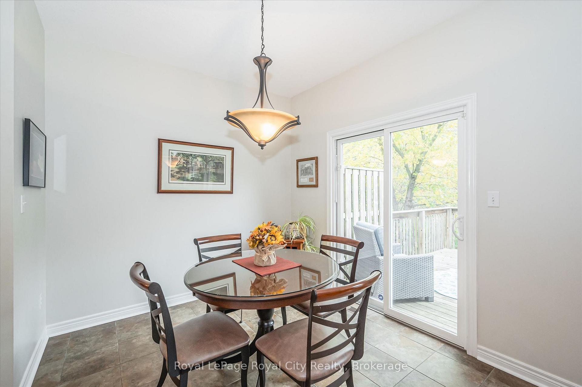 Photo 16 of Unit 10, 755 Willow Road, Guelph, Willow West/Sugarbush/West Acres — HOMEH