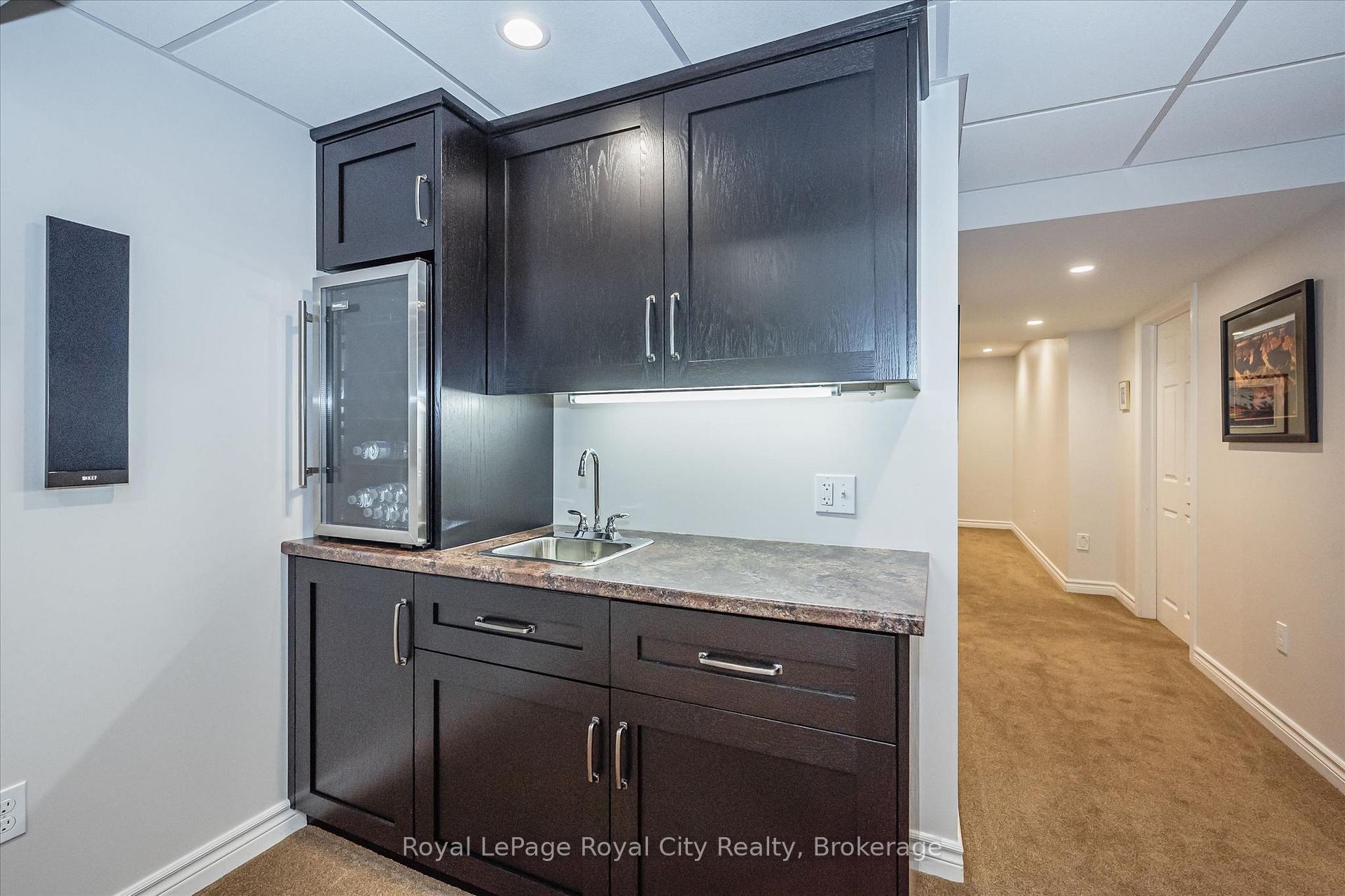 Photo 38 of Unit 10, 755 Willow Road, Guelph, Willow West/Sugarbush/West Acres — HOMEH