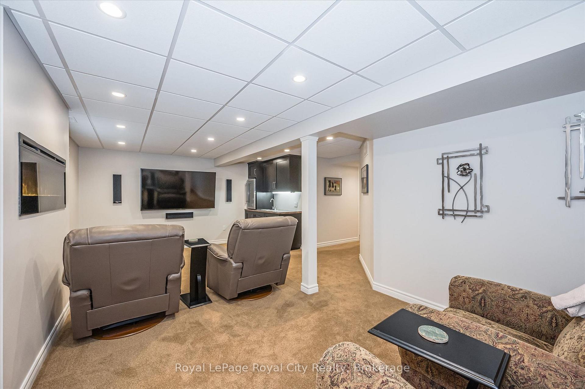 Photo 40 of Unit 10, 755 Willow Road, Guelph, Willow West/Sugarbush/West Acres — HOMEH