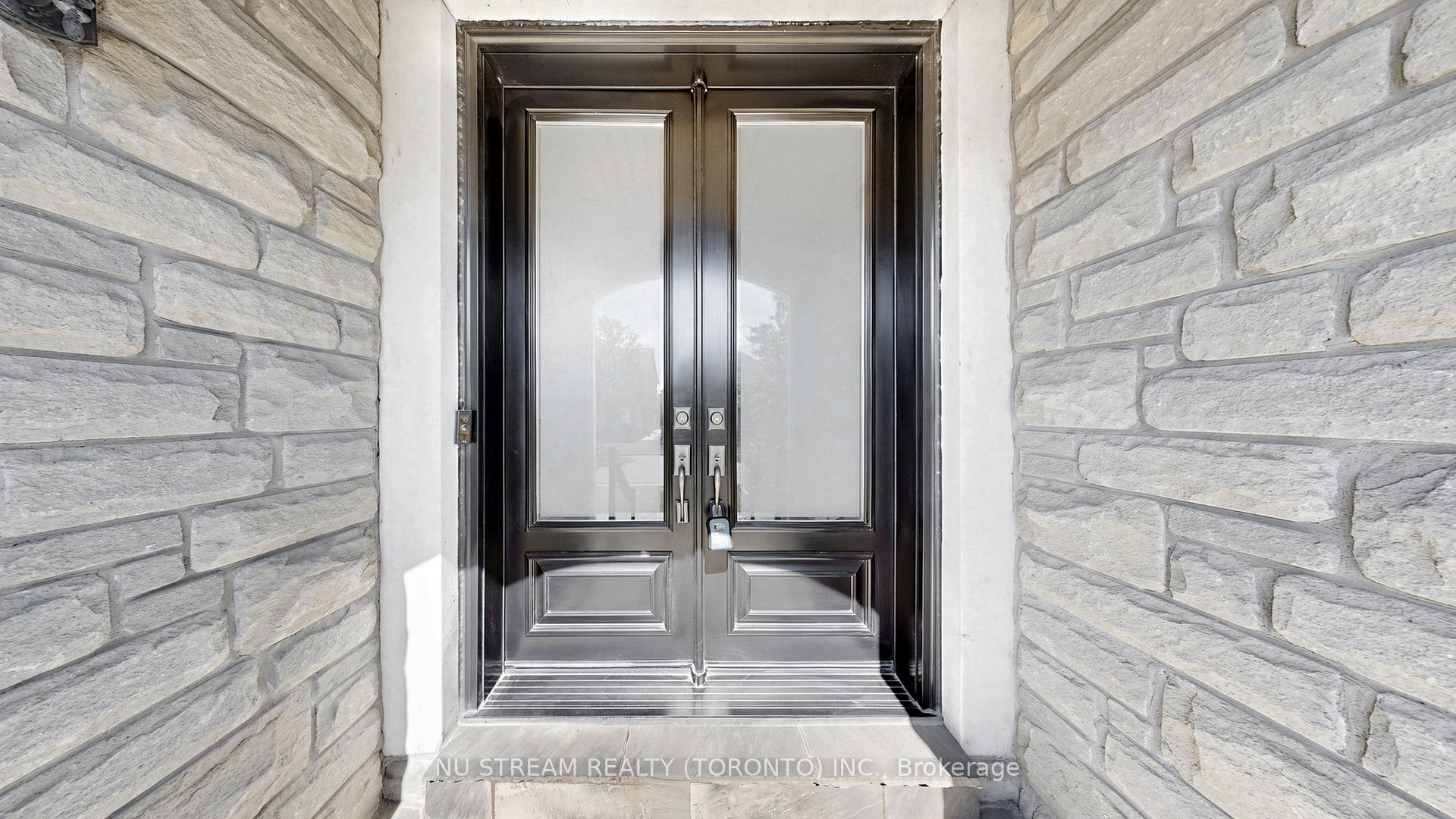 Photo 3 of 205 Fred Mclaren Boulevard, Markham, Wismer — HOMEH