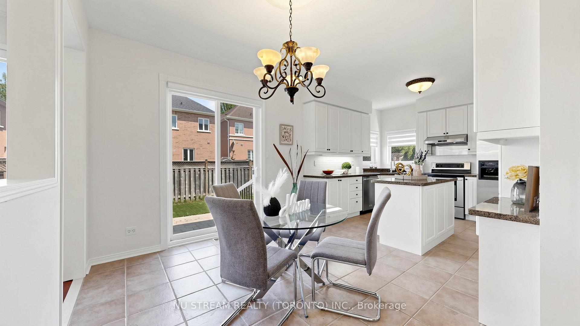 Photo 14 of 205 Fred Mclaren Boulevard, Markham, Wismer — HOMEH
