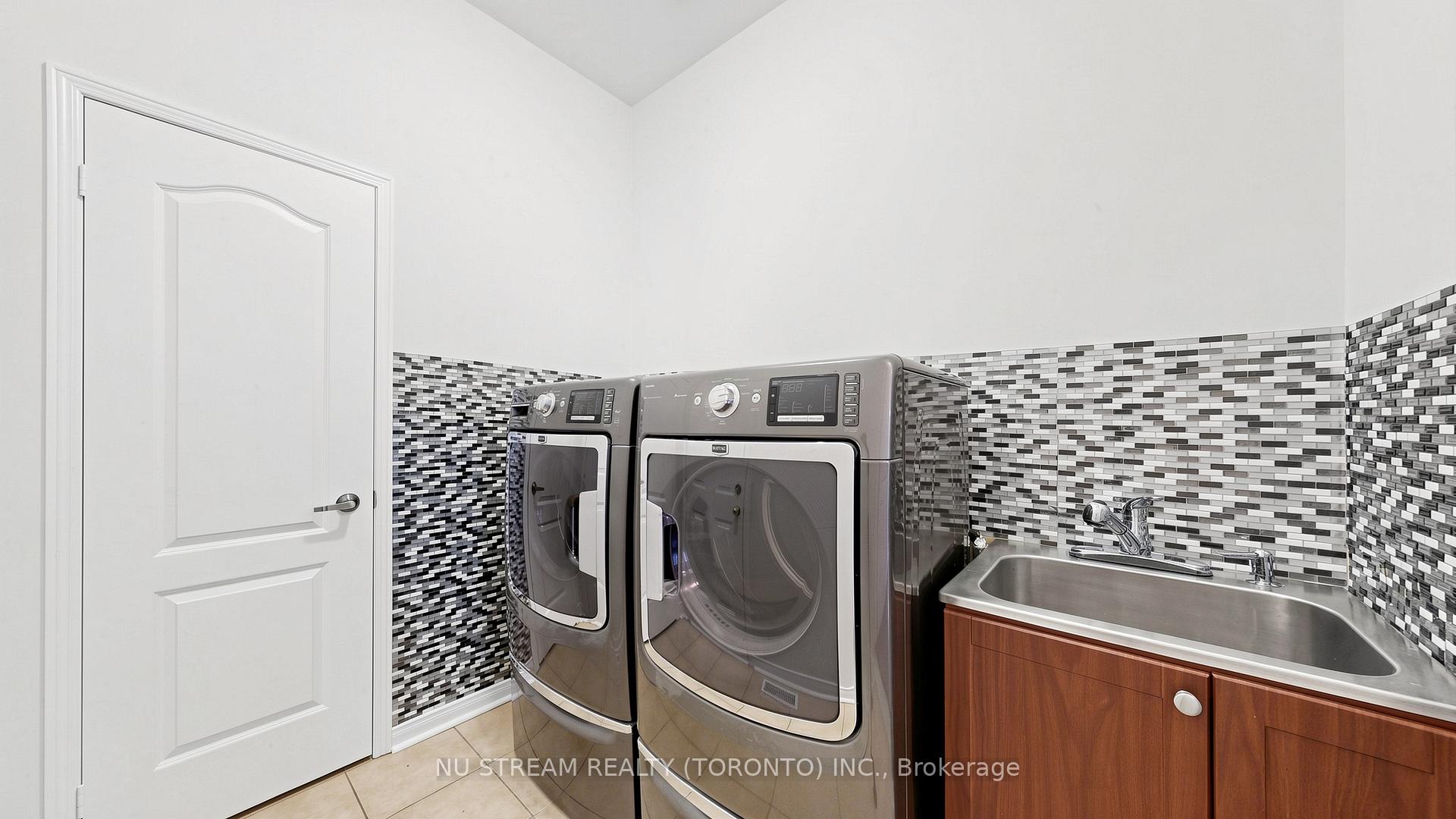 Photo 19 of 205 Fred Mclaren Boulevard, Markham, Wismer — HOMEH