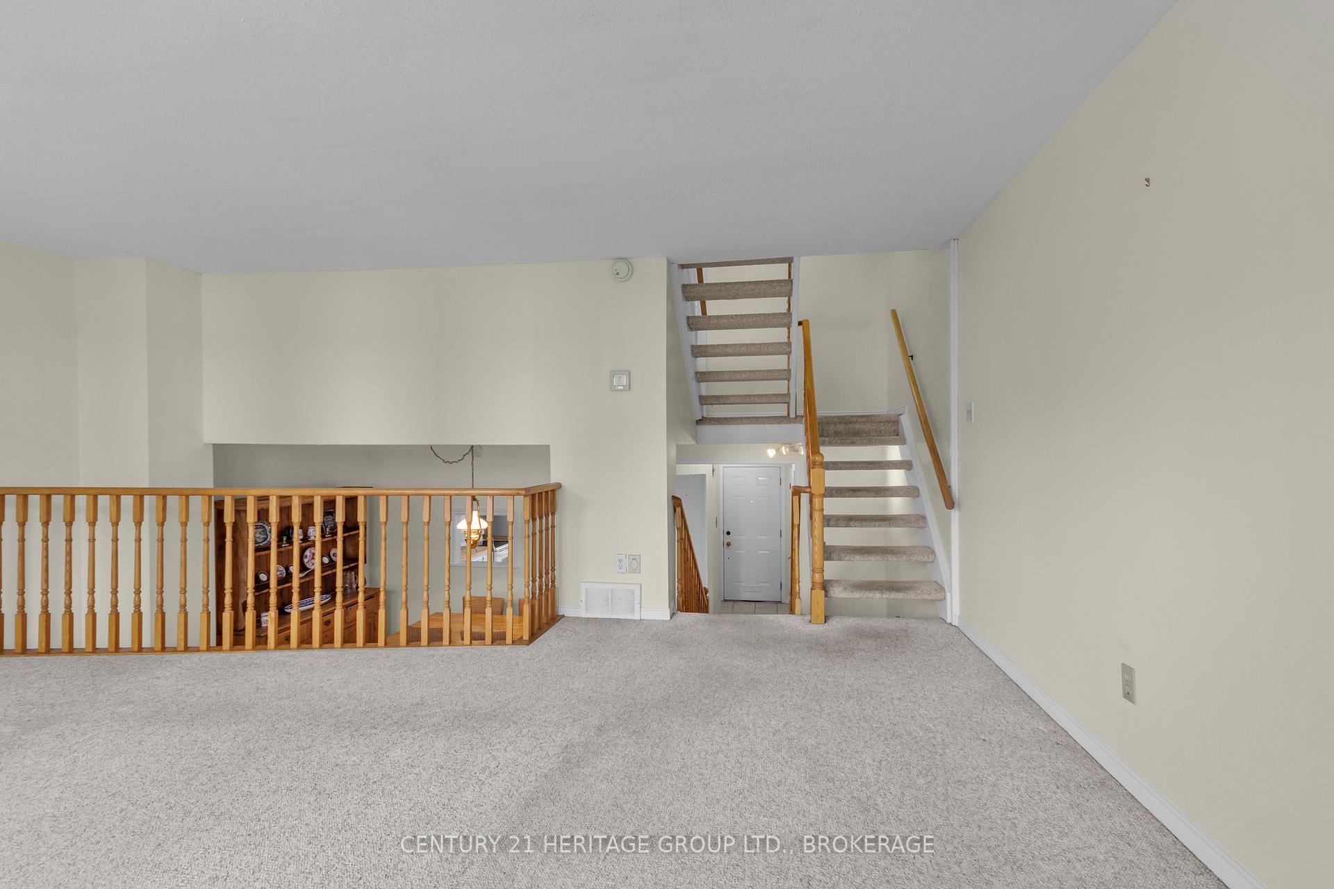 Photo 14 of Unit 61, 1 Place D'armes, Kingston, East of Sir John A. Blvd — HOMEH