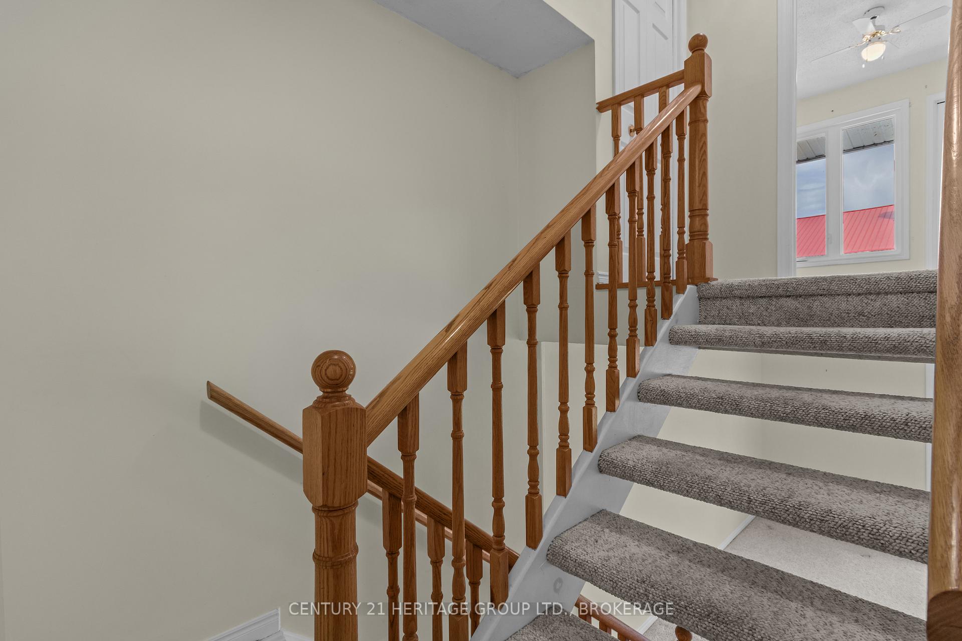 Photo 20 of Unit 61, 1 Place D'armes, Kingston, East of Sir John A. Blvd — HOMEH