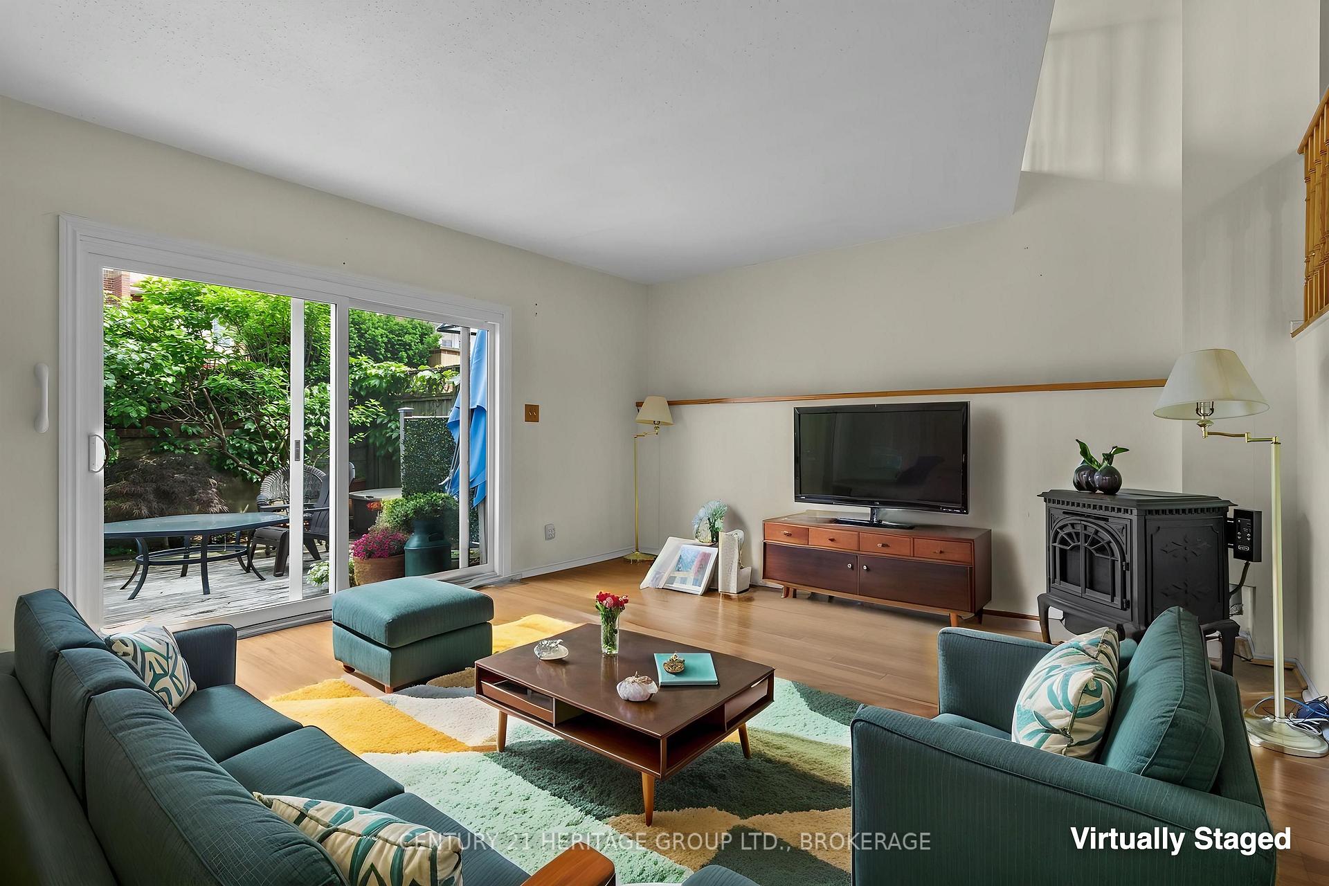 Photo 24 of Unit 61, 1 Place D'armes, Kingston, East of Sir John A. Blvd — HOMEH