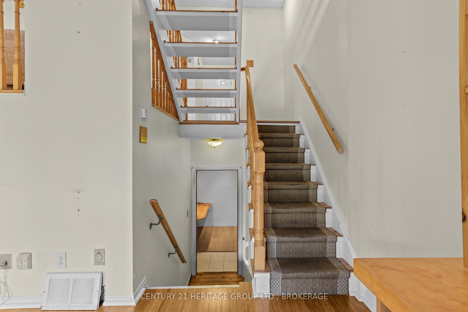 Photo 30 of Unit 61, 1 Place D'armes, Kingston, East of Sir John A. Blvd — HOMEH