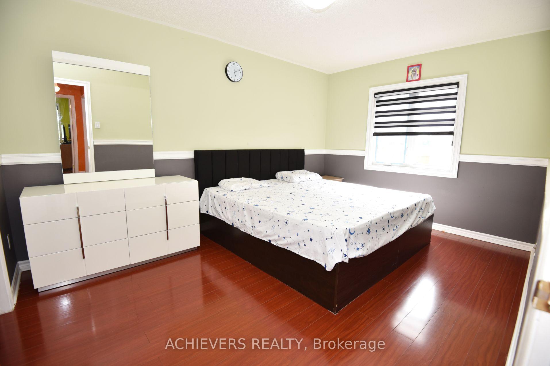 Photo 20 of 83 Clover Bloom Road, Brampton, Sandringham-Wellington — HOMEH