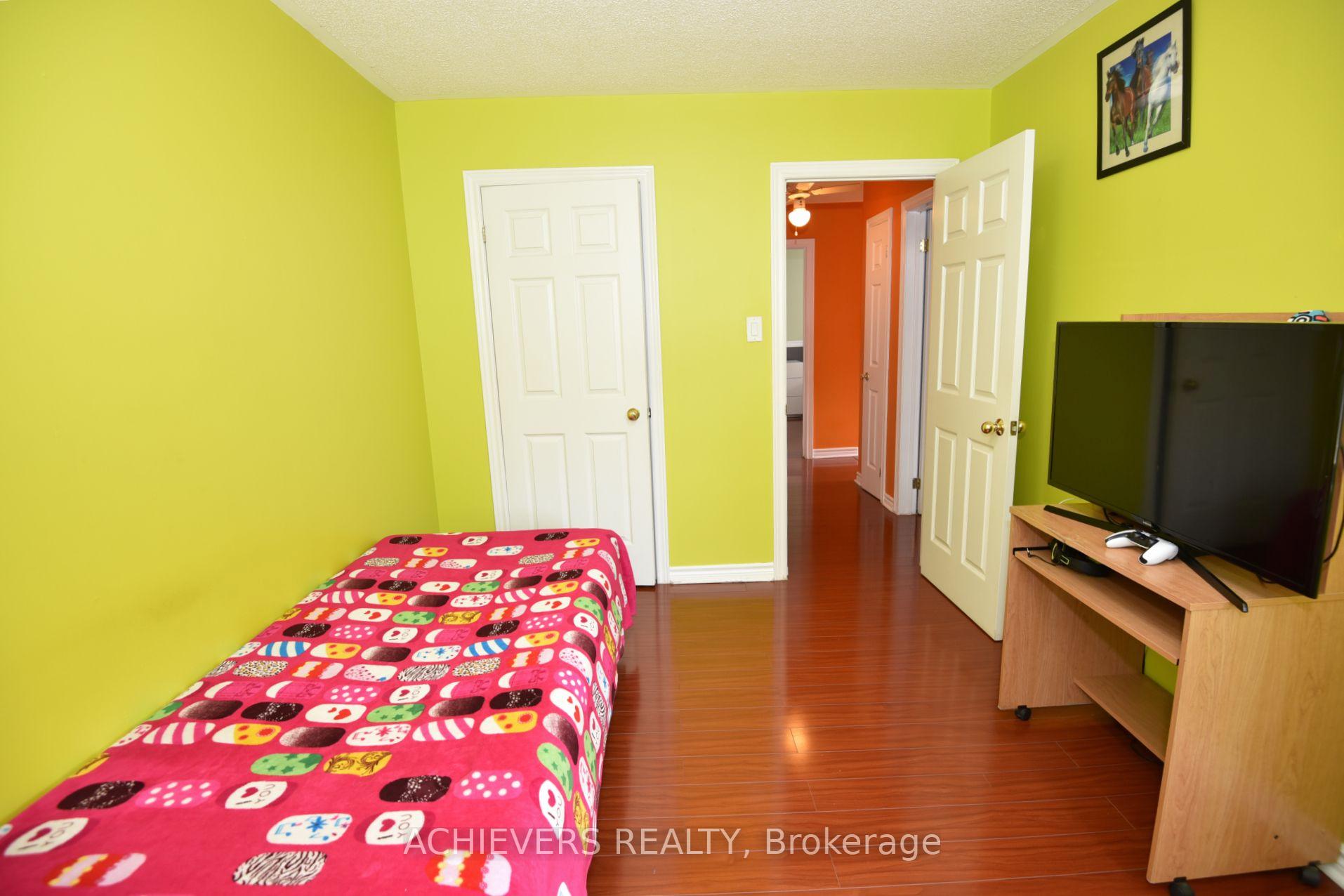 Photo 25 of 83 Clover Bloom Road, Brampton, Sandringham-Wellington — HOMEH