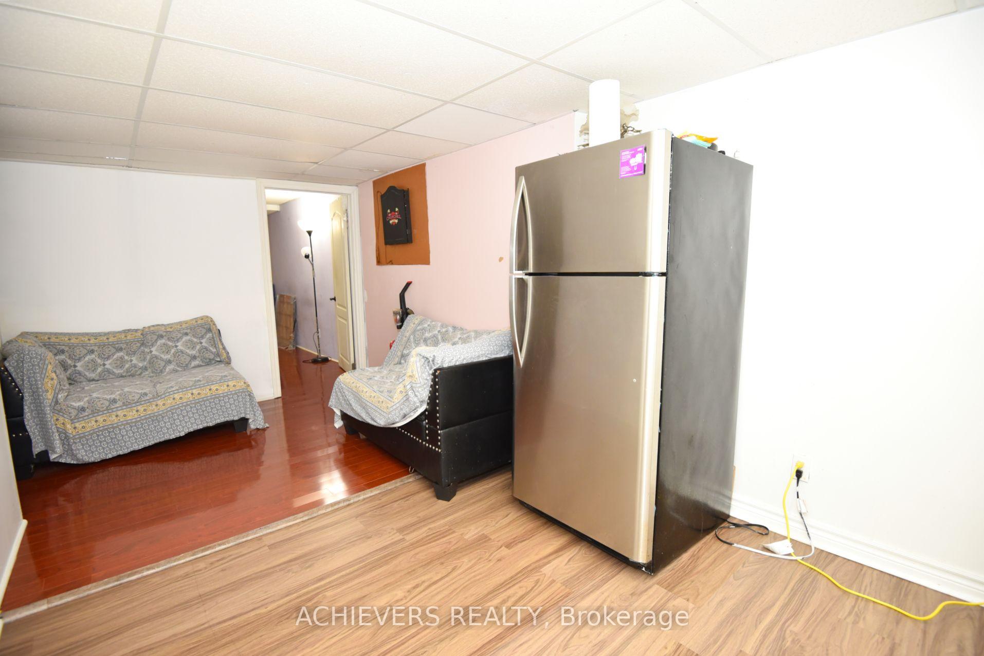 Photo 31 of 83 Clover Bloom Road, Brampton, Sandringham-Wellington — HOMEH