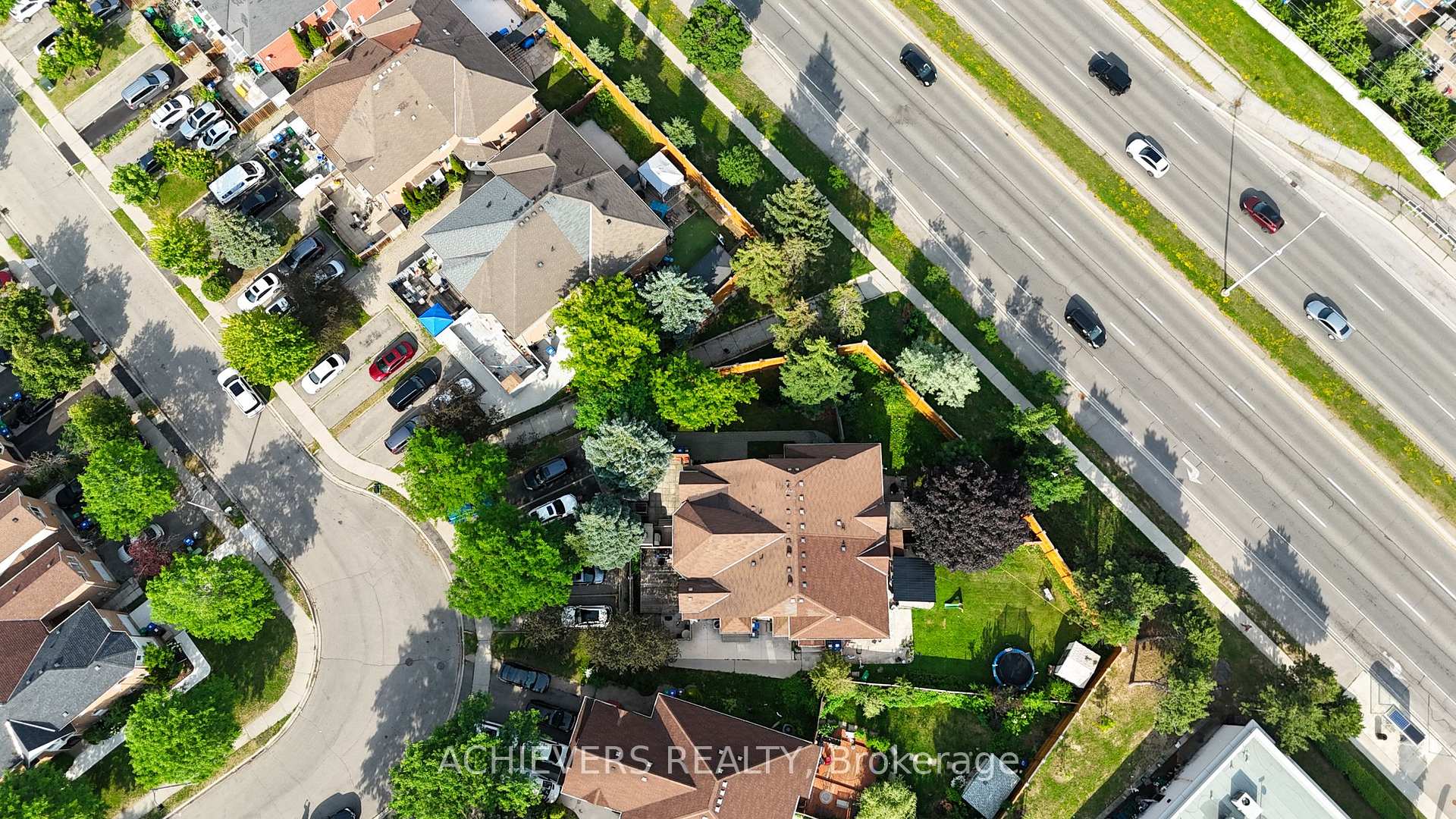 Photo 42 of 83 Clover Bloom Road, Brampton, Sandringham-Wellington — HOMEH