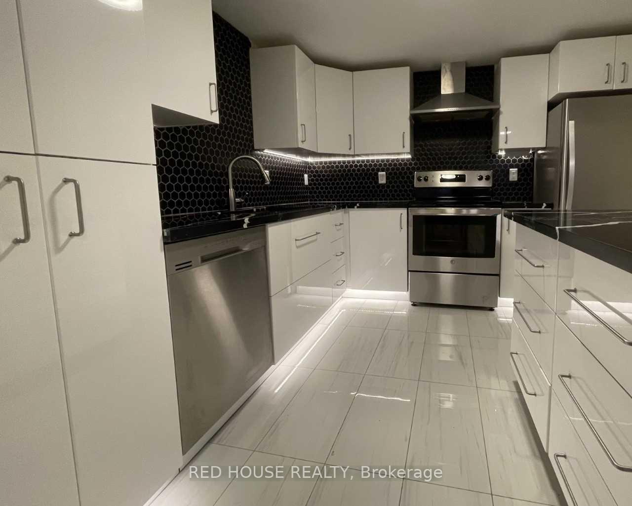 Photo 2 of Unit Lower, 69 Simpson Road, Newmarket, Central Newmarket — HOMEH
