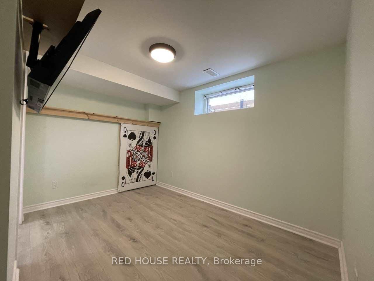 Photo 10 of Unit Lower, 69 Simpson Road, Newmarket, Central Newmarket — HOMEH