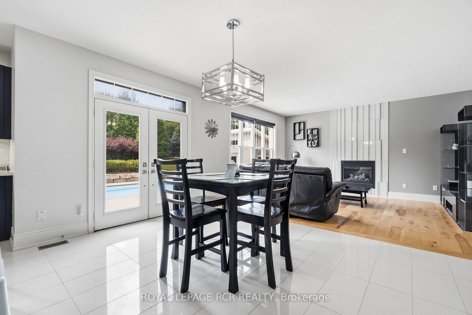 Photo 15 of 28 Billy Court, Caledon, Caledon East — HOMEH
