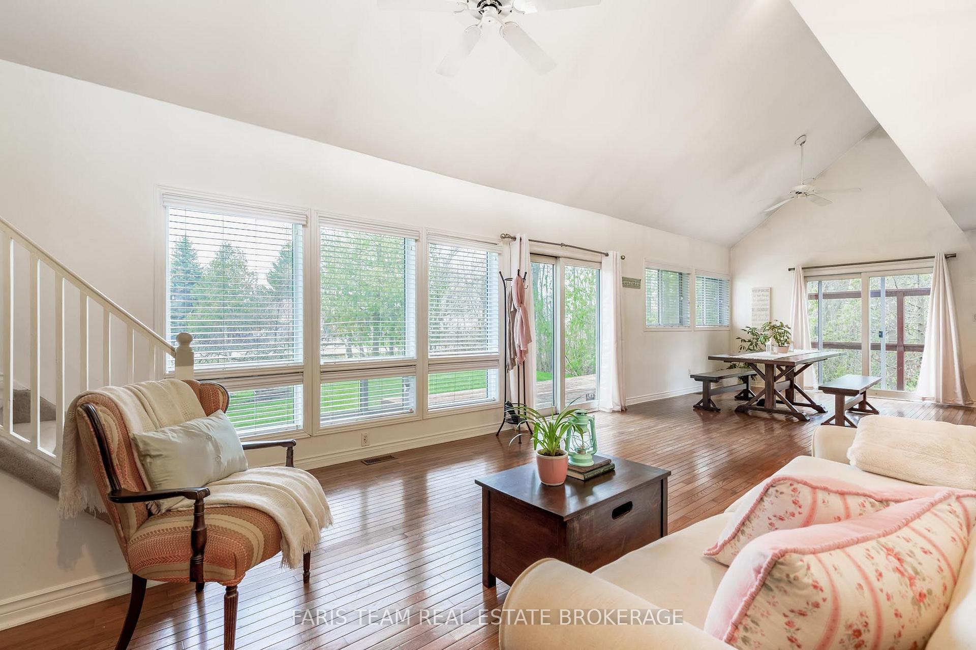Photo 11 of 2720 Ireton Street, Innisfil, Rural Innisfil — HOMEH