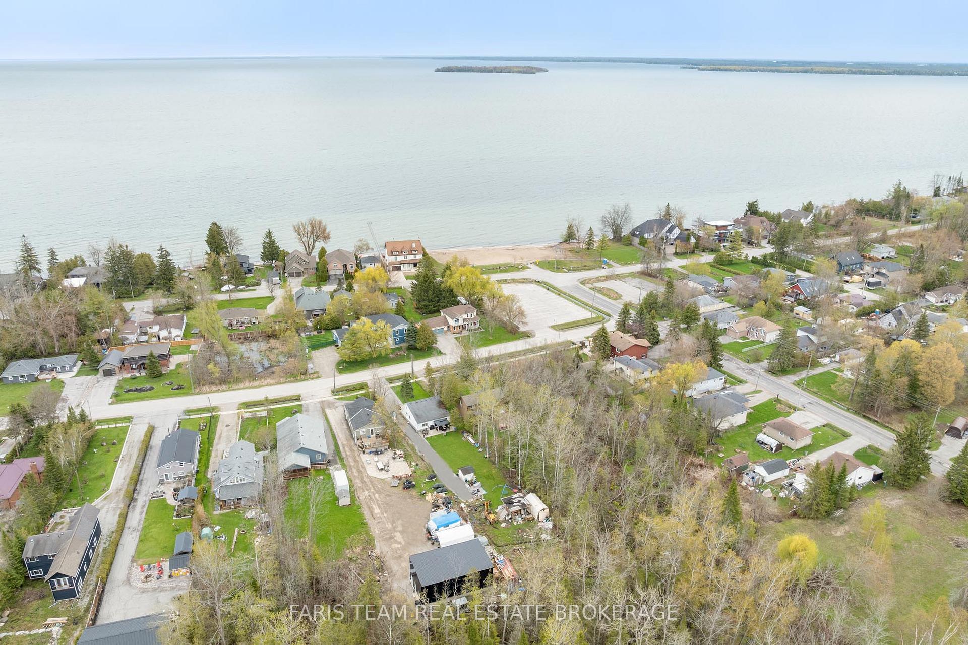 Photo 28 of 2720 Ireton Street, Innisfil, Rural Innisfil — HOMEH