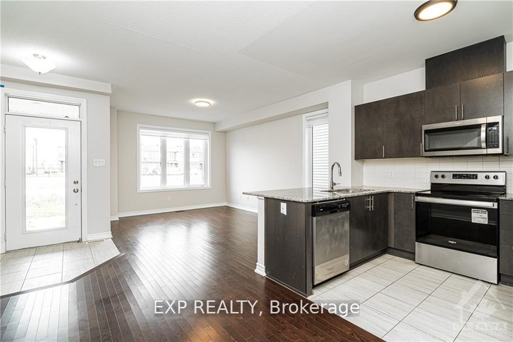 Photo 6 of 1156 Chapman Mills Drive, Ottawa, Barrhaven - Half Moon Bay — HOMEH