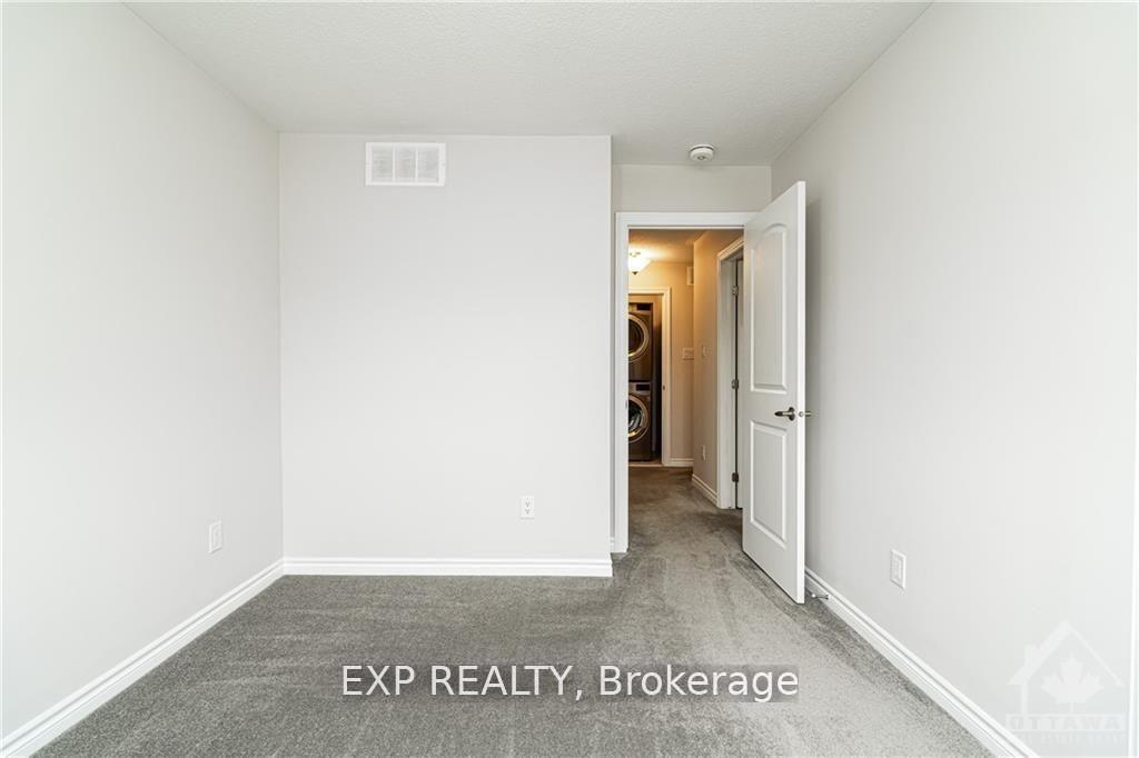 Photo 14 of 1156 Chapman Mills Drive, Ottawa, Barrhaven - Half Moon Bay — HOMEH