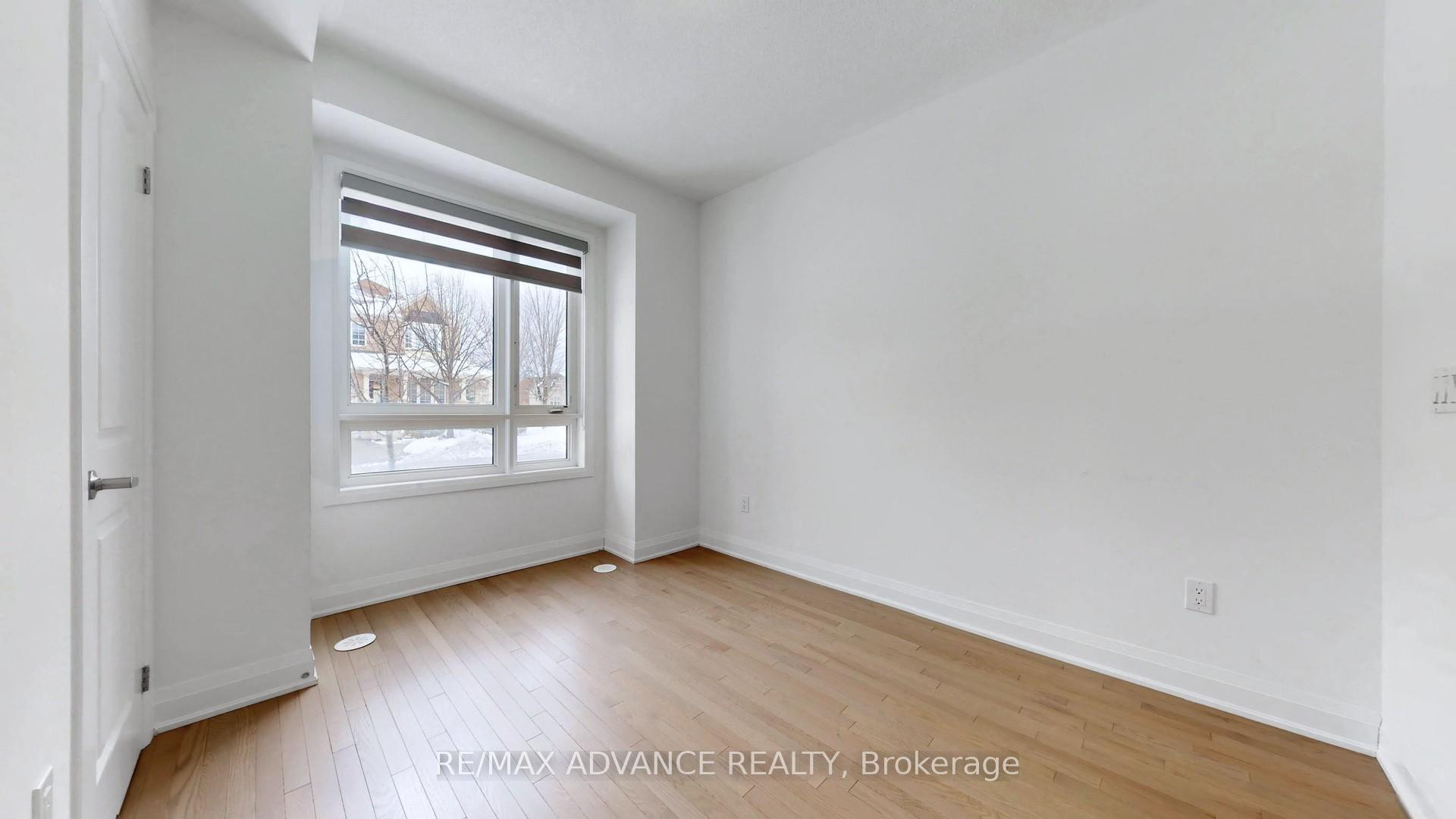 Photo 34 of 4 Carole Bell Way, Markham, Wismer — HOMEH