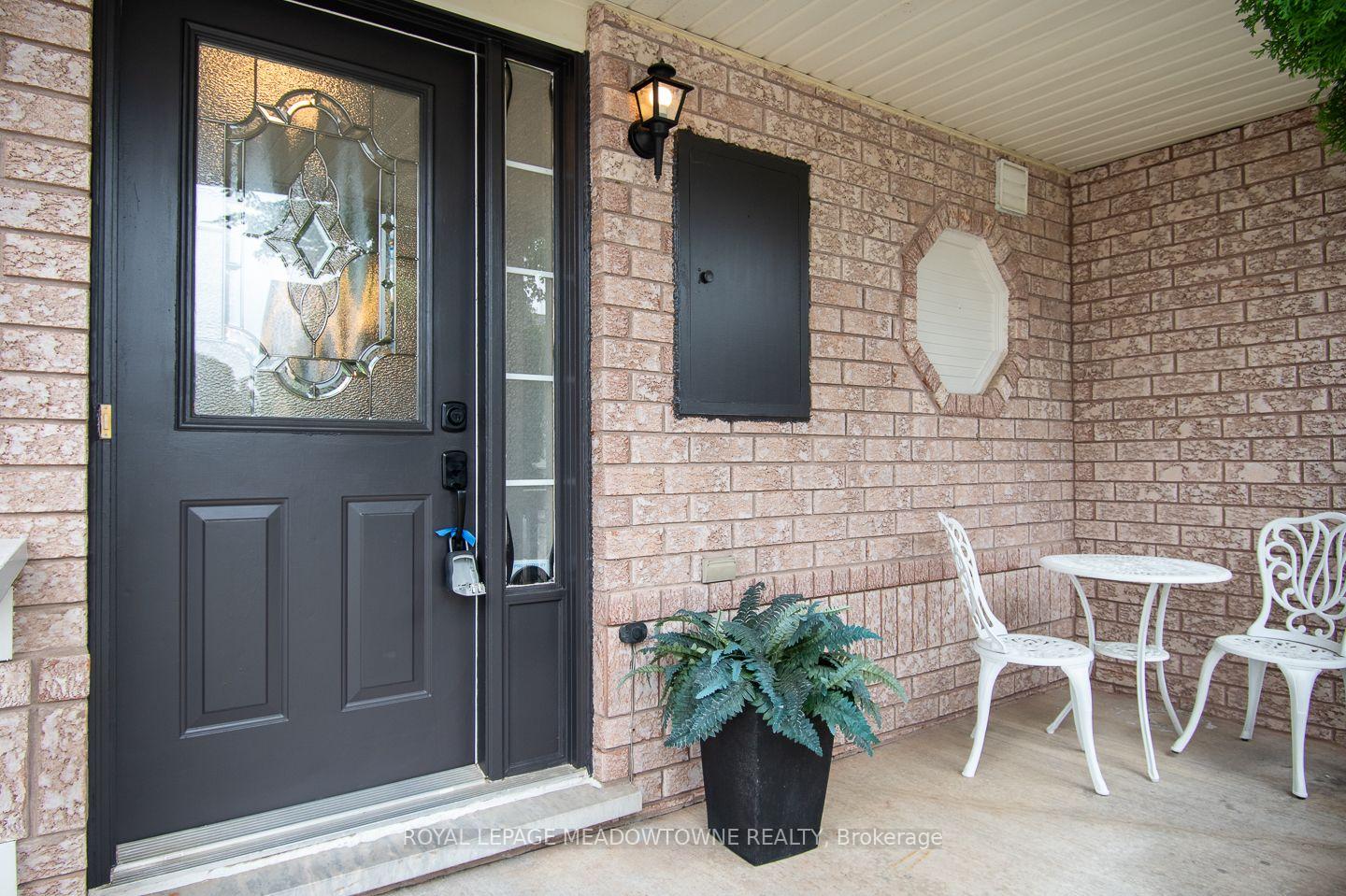 Photo 4 of 415 Bundy Drive, Milton, Clarke — HOMEH