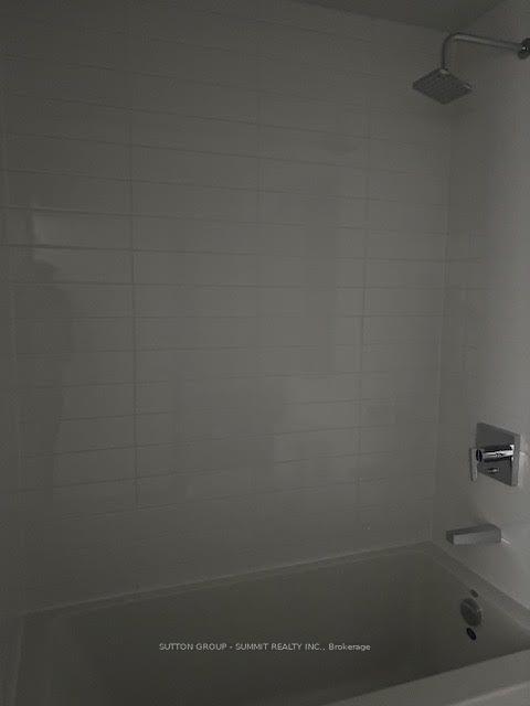 Photo 4 of Unit 319, 430 Square One Drive, Mississauga, Creditview — HOMEH