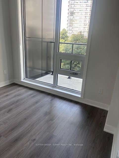 Photo 6 of Unit 319, 430 Square One Drive, Mississauga, Creditview — HOMEH