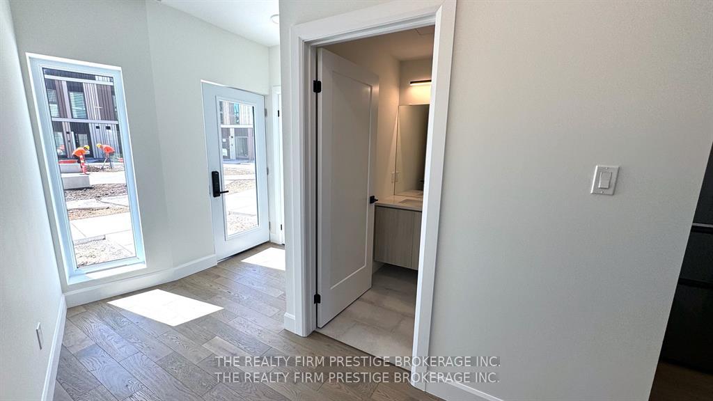 Photo 2 of Unit B118, 2082 Lumen Drive, London, South A — HOMEH