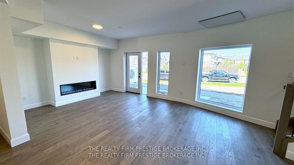Photo 5 of Unit B118, 2082 Lumen Drive, London, South A — HOMEH