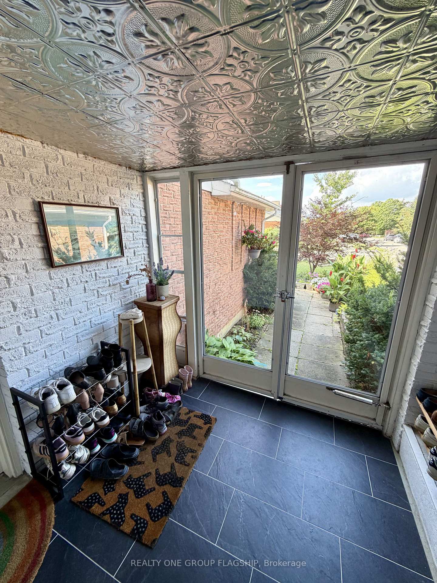 Photo 7 of 73 Durie Lane, Markham, Aileen-Willowbrook — HOMEH