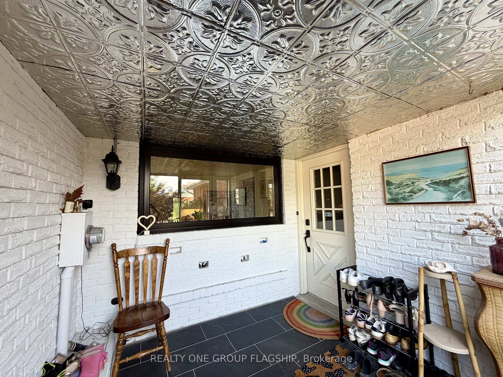 Photo 10 of 73 Durie Lane, Markham, Aileen-Willowbrook — HOMEH