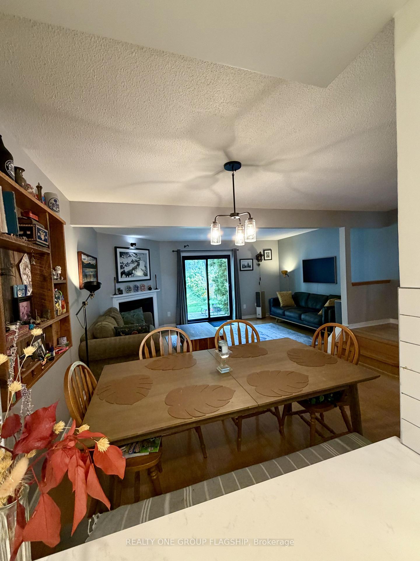 Photo 22 of 73 Durie Lane, Markham, Aileen-Willowbrook — HOMEH