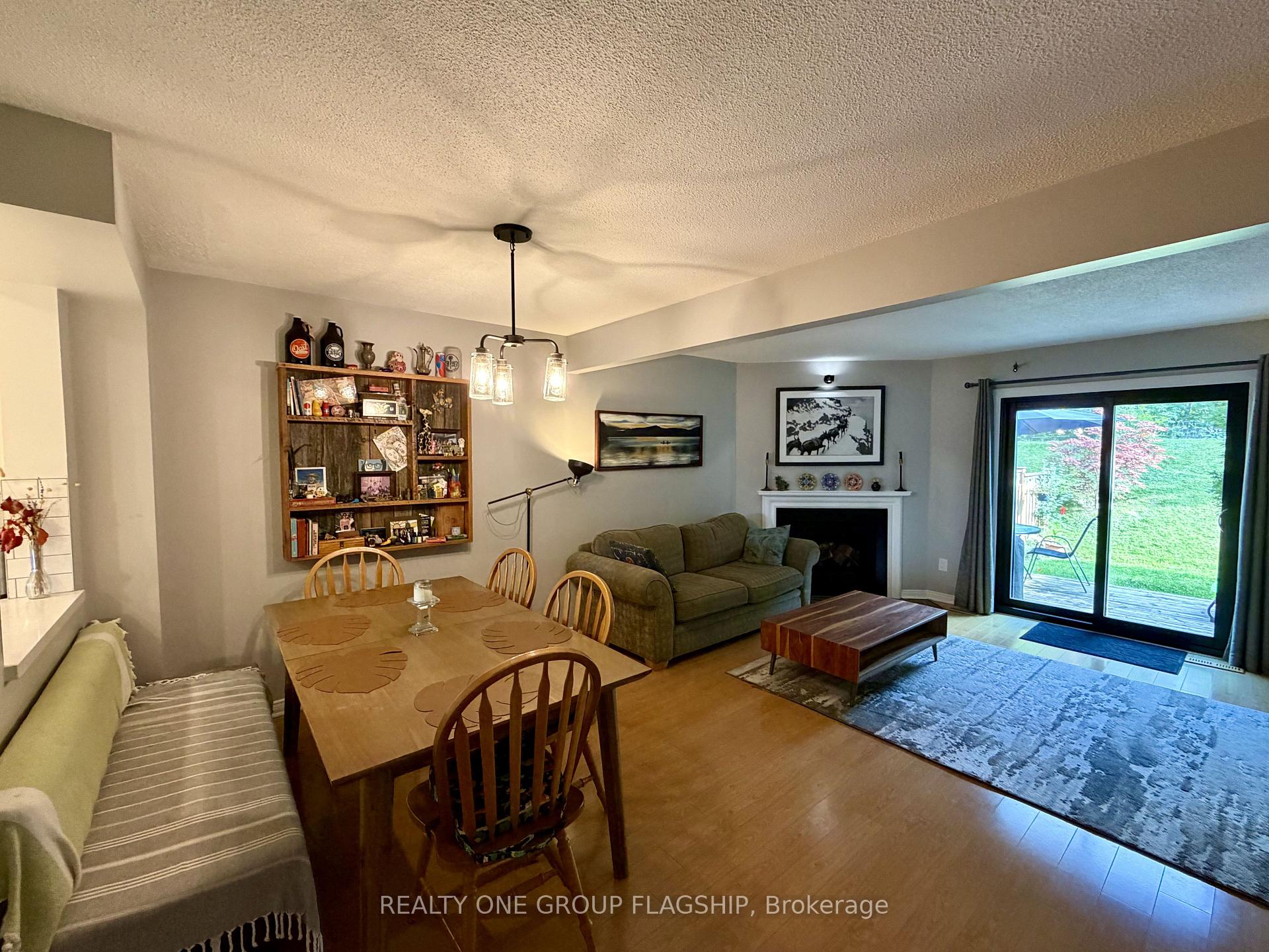 Photo 28 of 73 Durie Lane, Markham, Aileen-Willowbrook — HOMEH