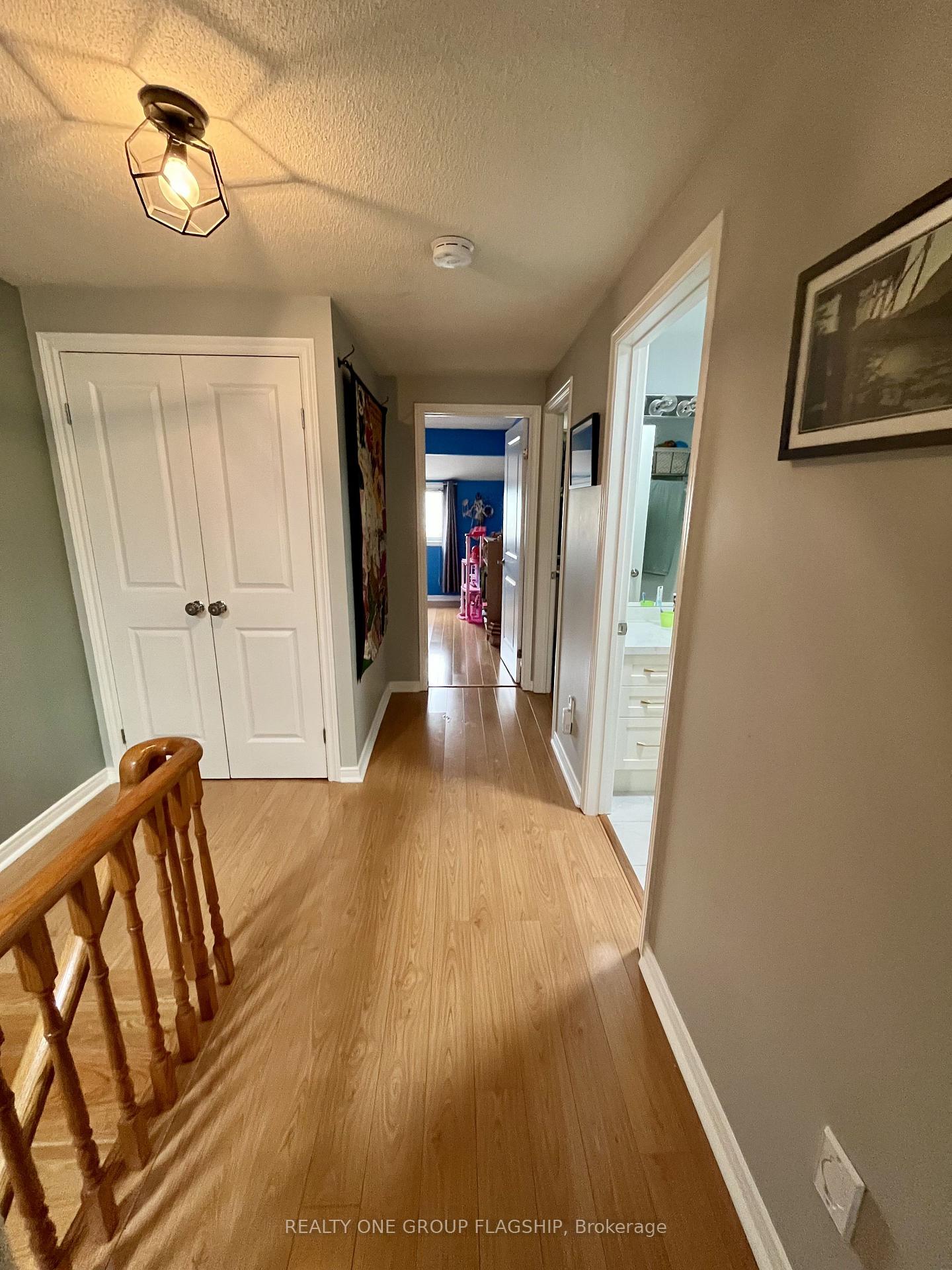Photo 29 of 73 Durie Lane, Markham, Aileen-Willowbrook — HOMEH