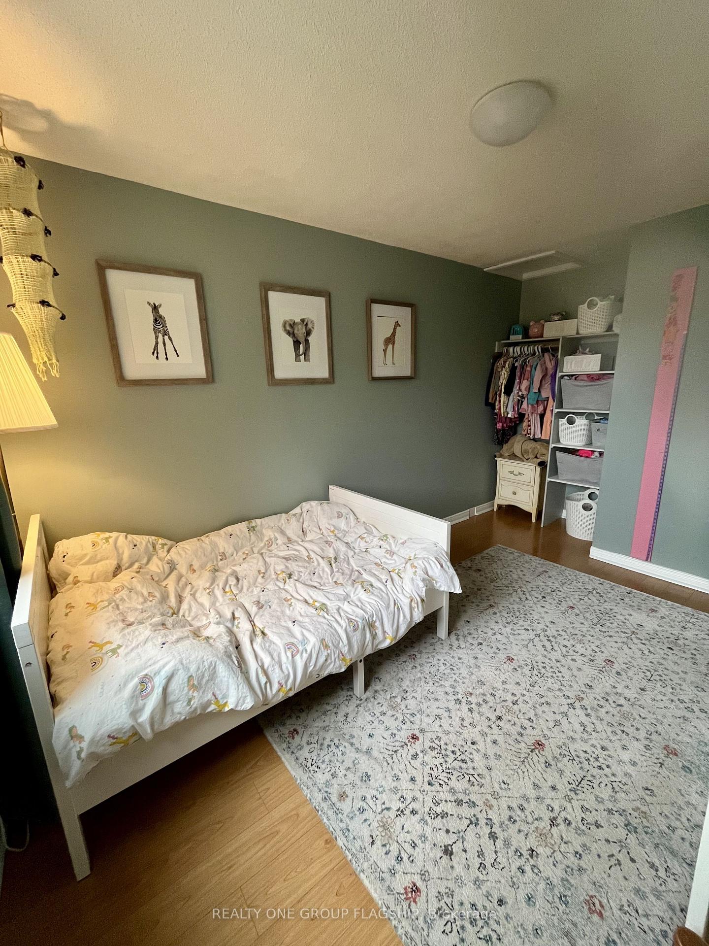 Photo 40 of 73 Durie Lane, Markham, Aileen-Willowbrook — HOMEH