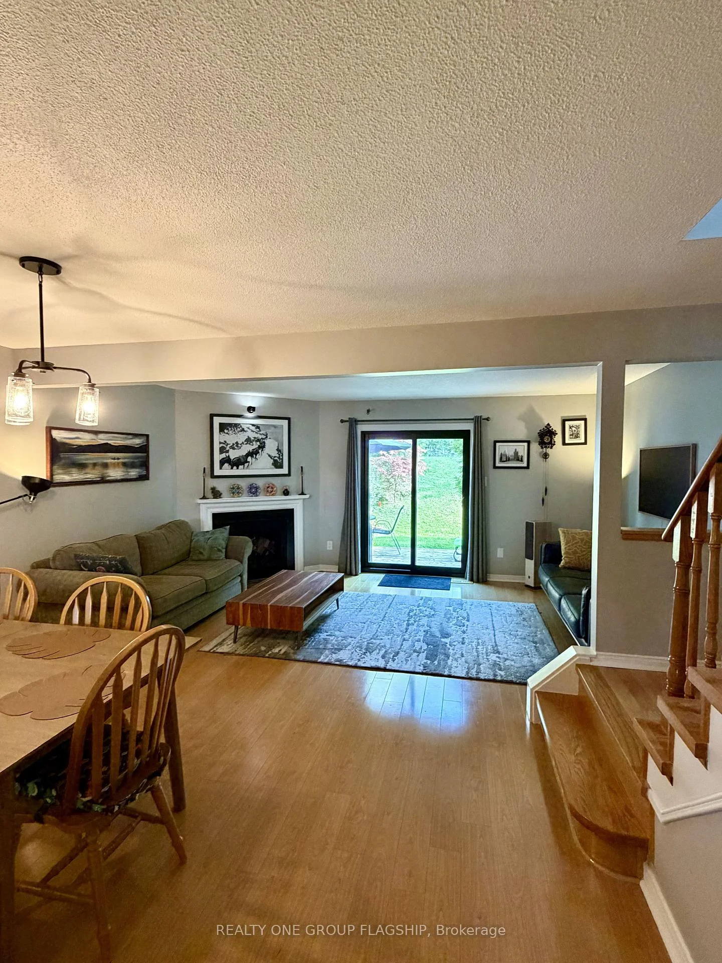 Photo 23 of 73 Durie Lane, Markham, Aileen-Willowbrook — HOMEH