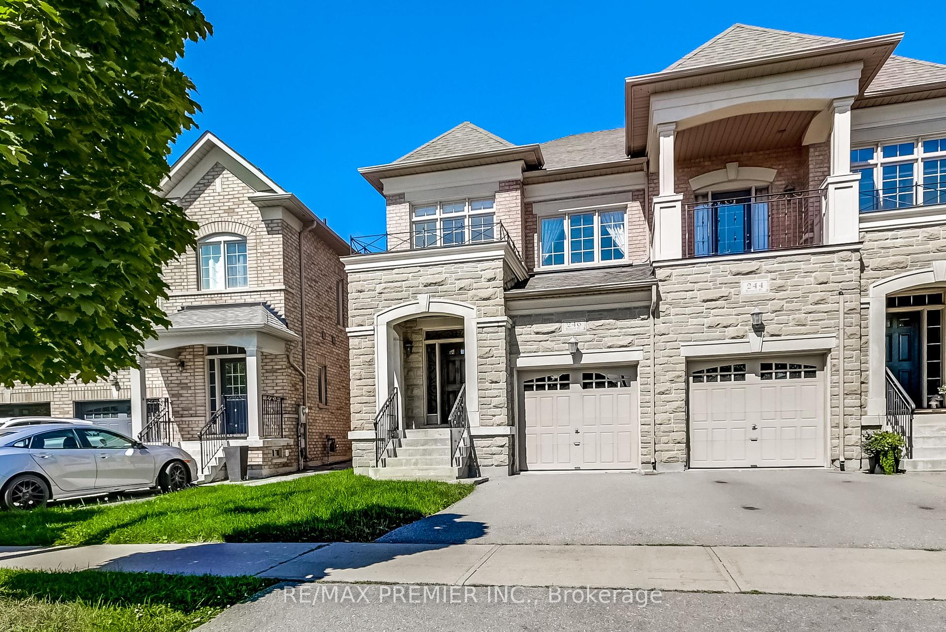 Photo 2 of 246 Hansard Drive, Vaughan, Vellore Village — HOMEH