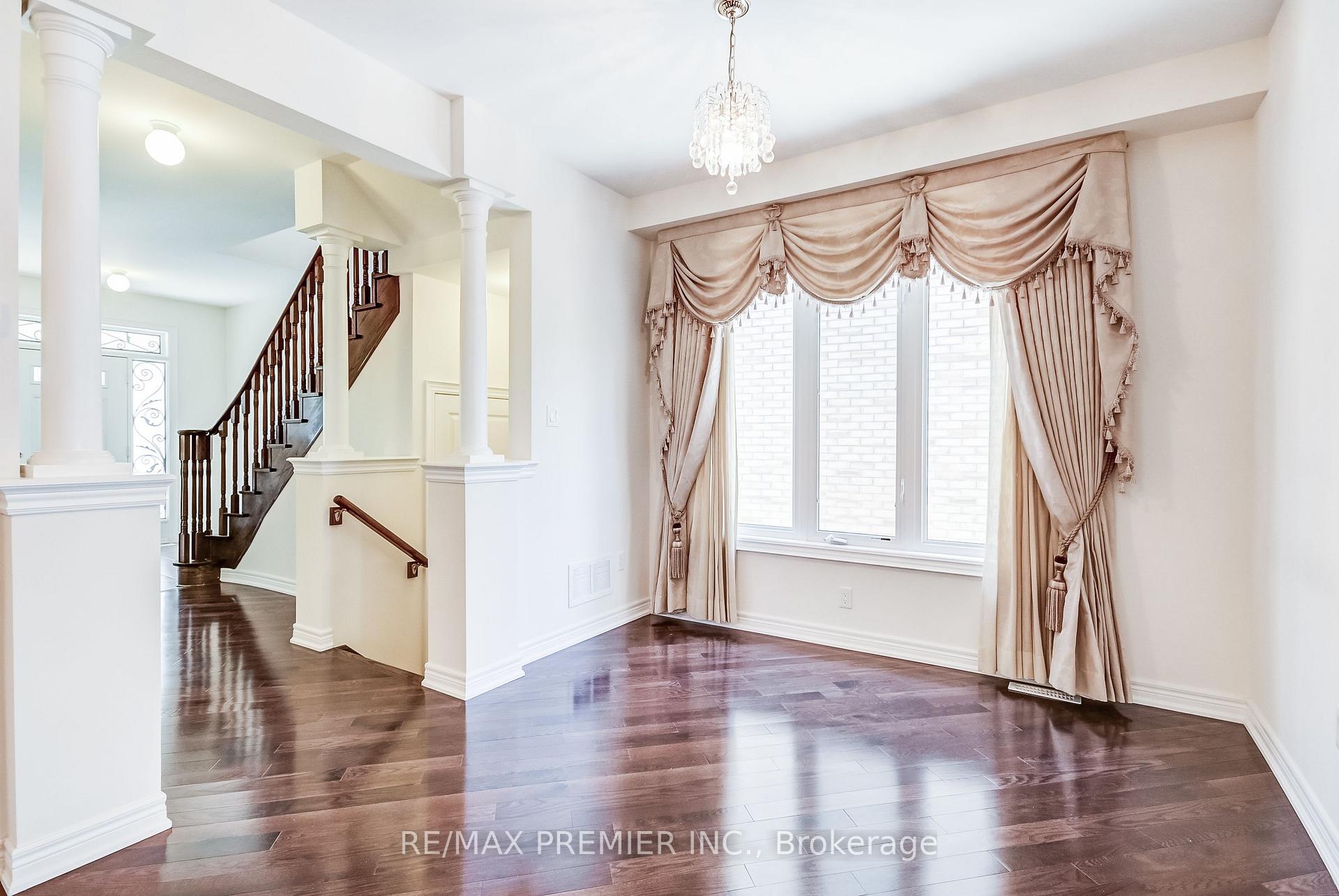 Photo 9 of 246 Hansard Drive, Vaughan, Vellore Village — HOMEH