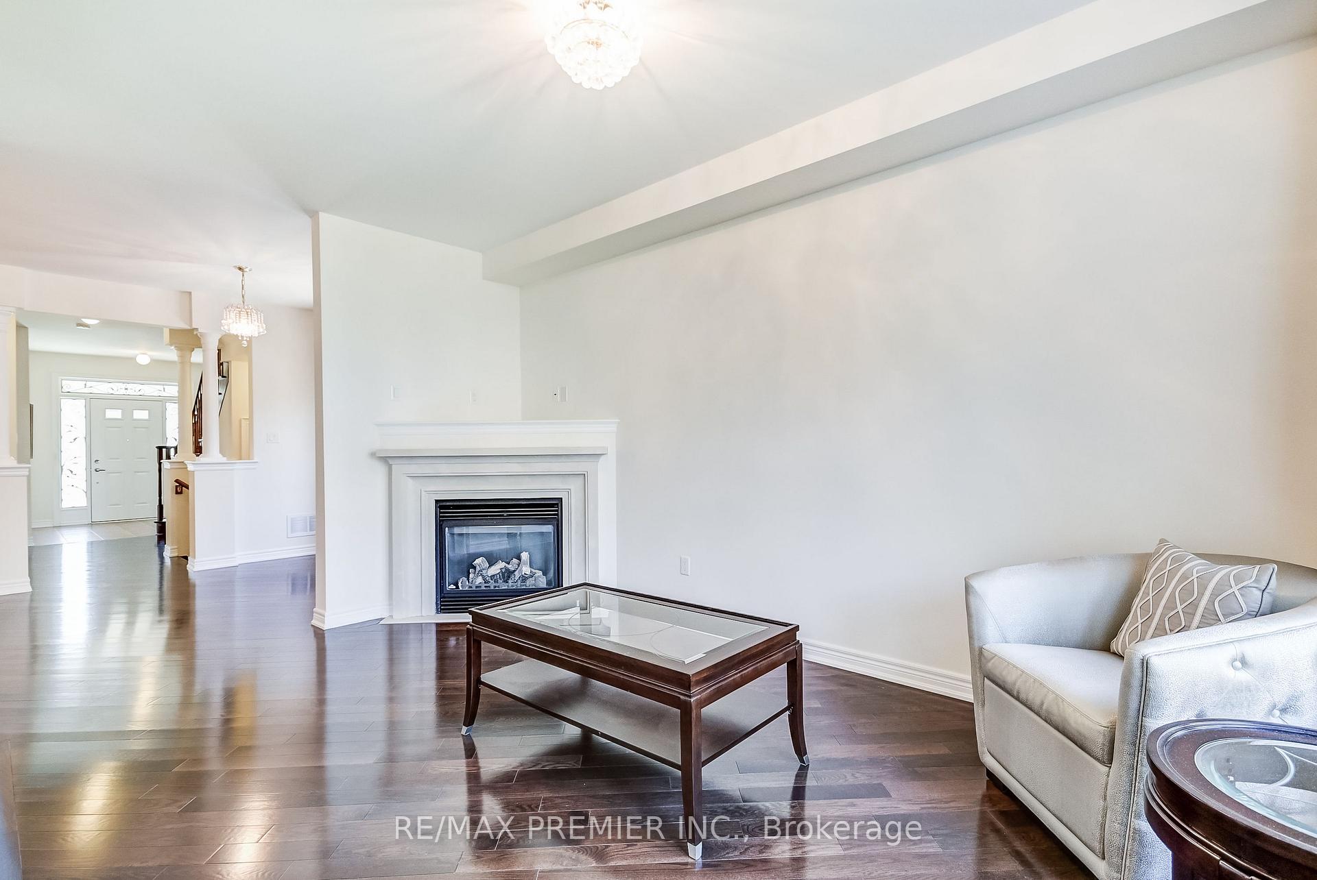 Photo 15 of 246 Hansard Drive, Vaughan, Vellore Village — HOMEH