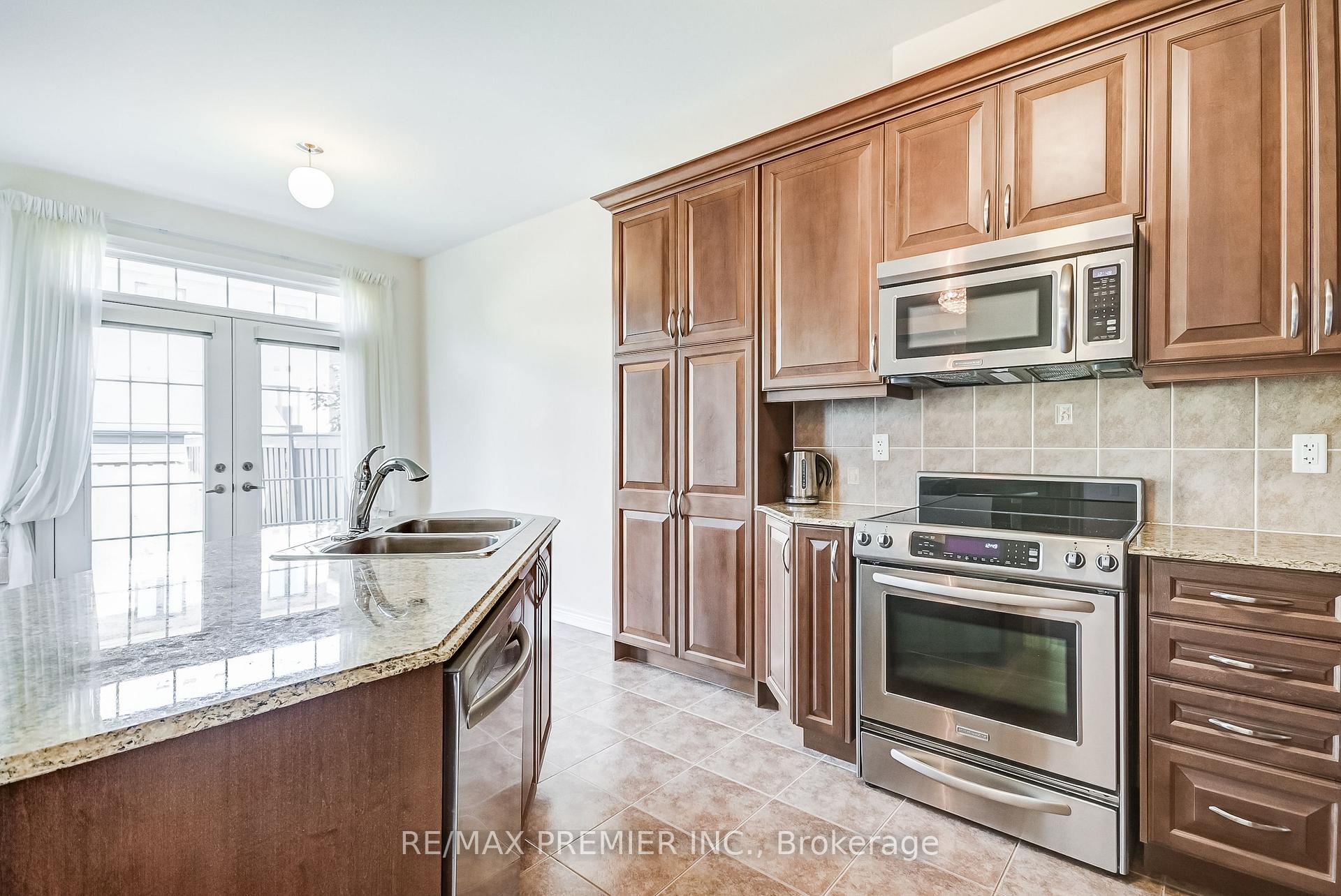 Photo 20 of 246 Hansard Drive, Vaughan, Vellore Village — HOMEH