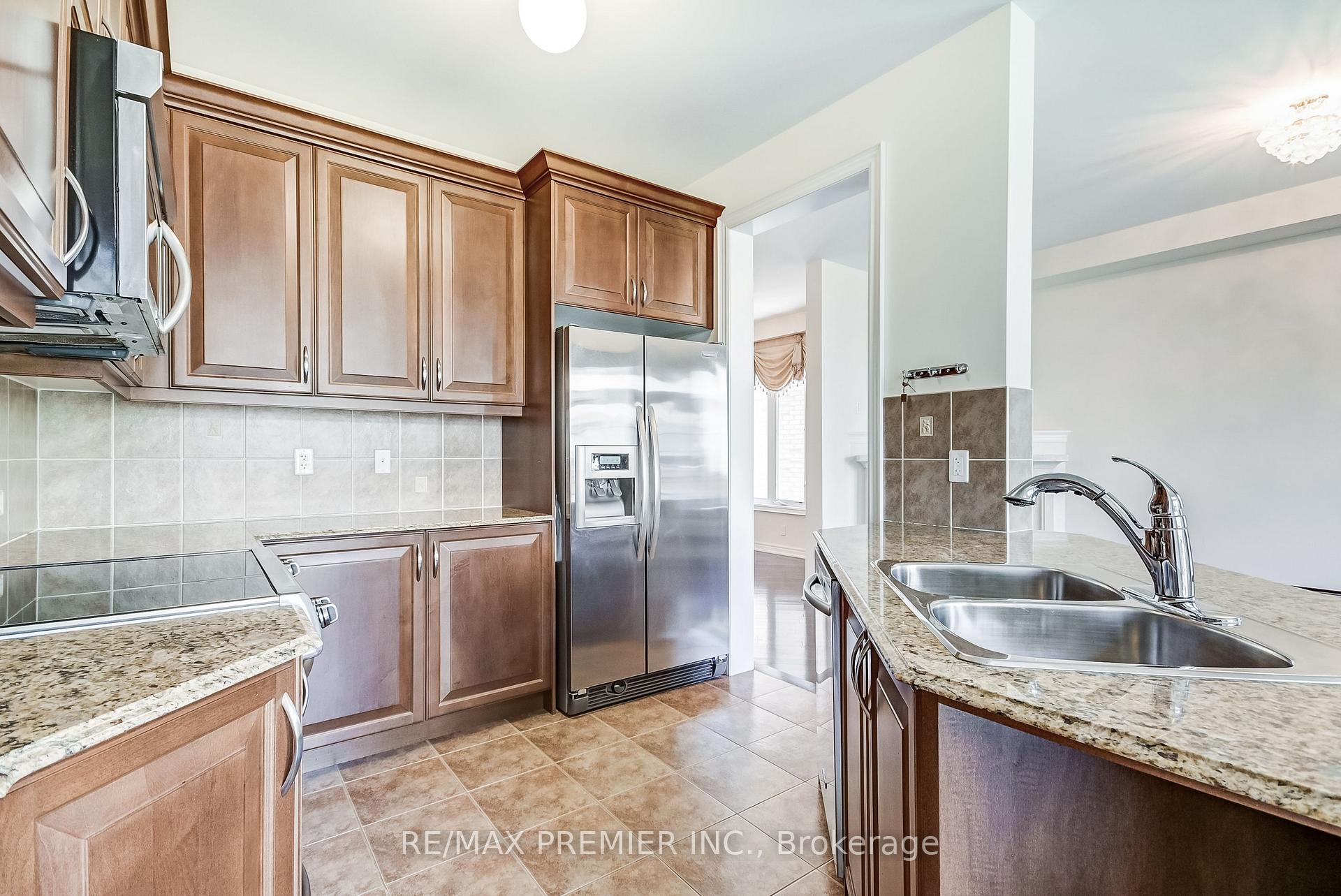 Photo 21 of 246 Hansard Drive, Vaughan, Vellore Village — HOMEH