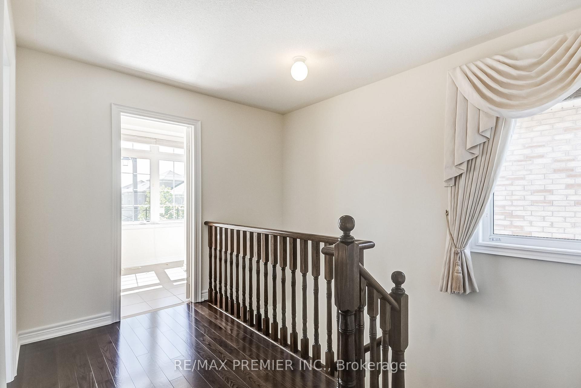 Photo 22 of 246 Hansard Drive, Vaughan, Vellore Village — HOMEH