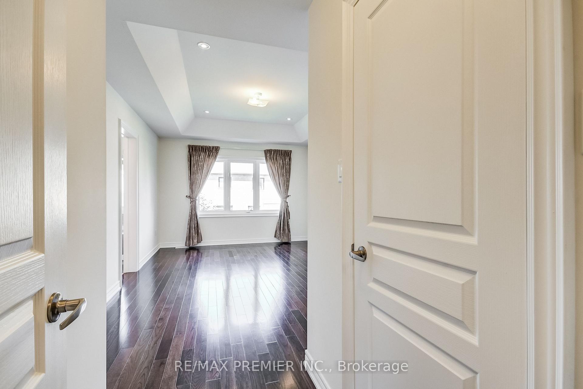 Photo 30 of 246 Hansard Drive, Vaughan, Vellore Village — HOMEH